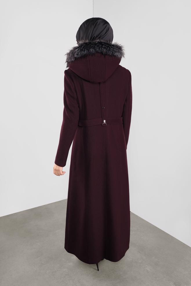 Vêtements hijab PRUNE MANTEAU À CAPUCHE EN EFFET FOURRURE 90173  - ALVİNA