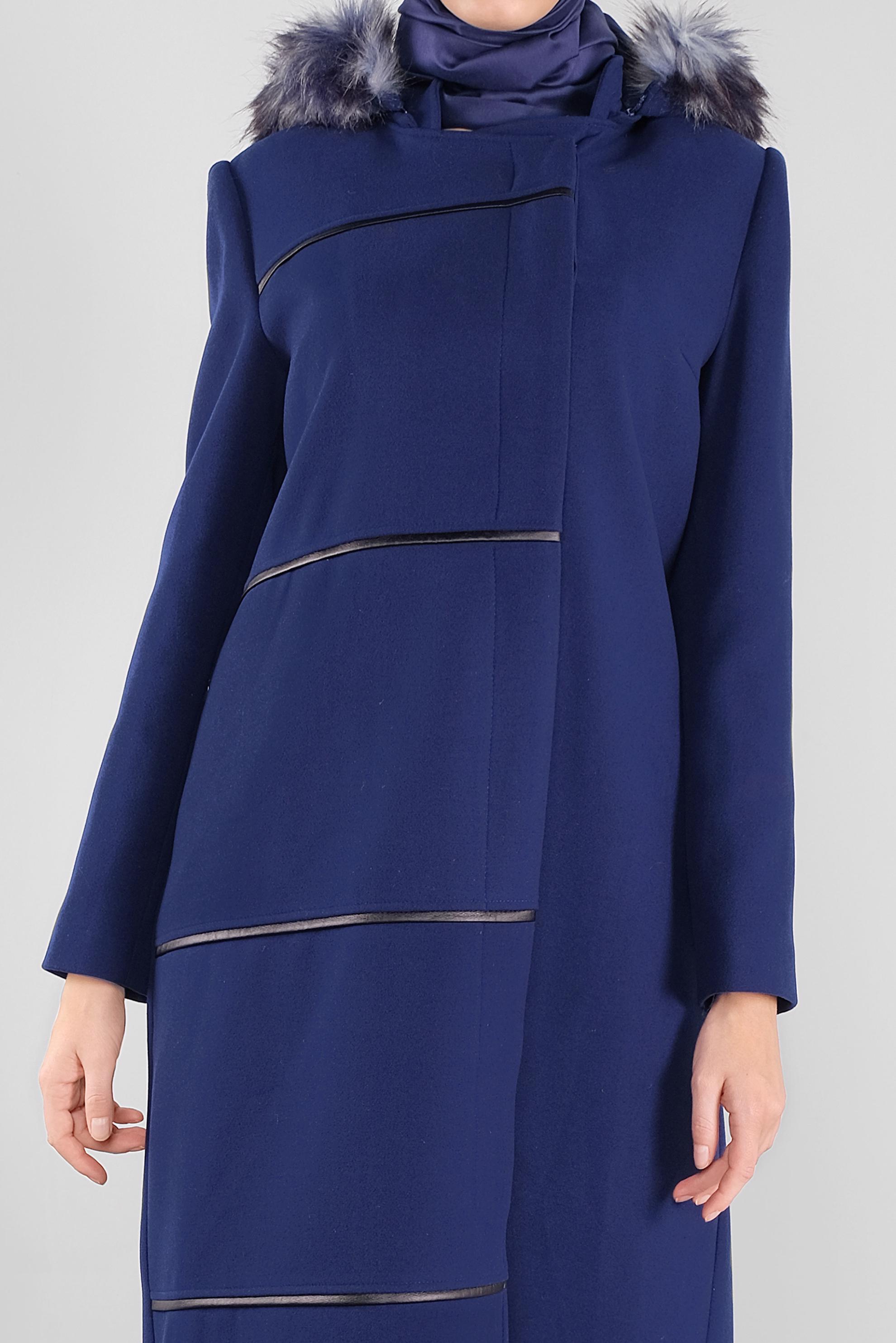 Tesettür giyim MAVİ KAPÜŞONU KÜRKLÜ BİYELİ KAŞE MANTO  90175 