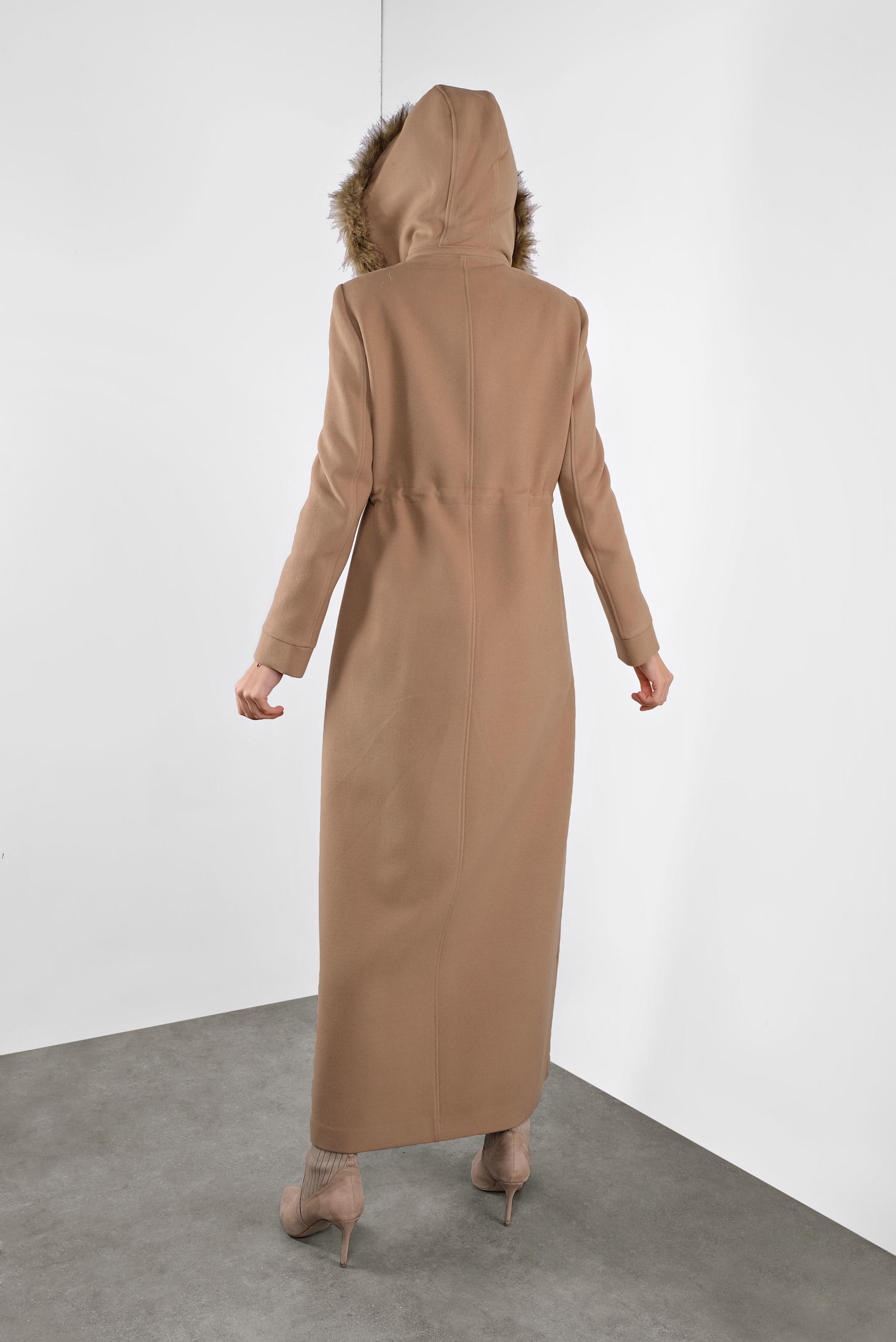 Tesettür giyim TABA KAPÜŞONU KÜRKLÜ KAŞE MANTO 90178 