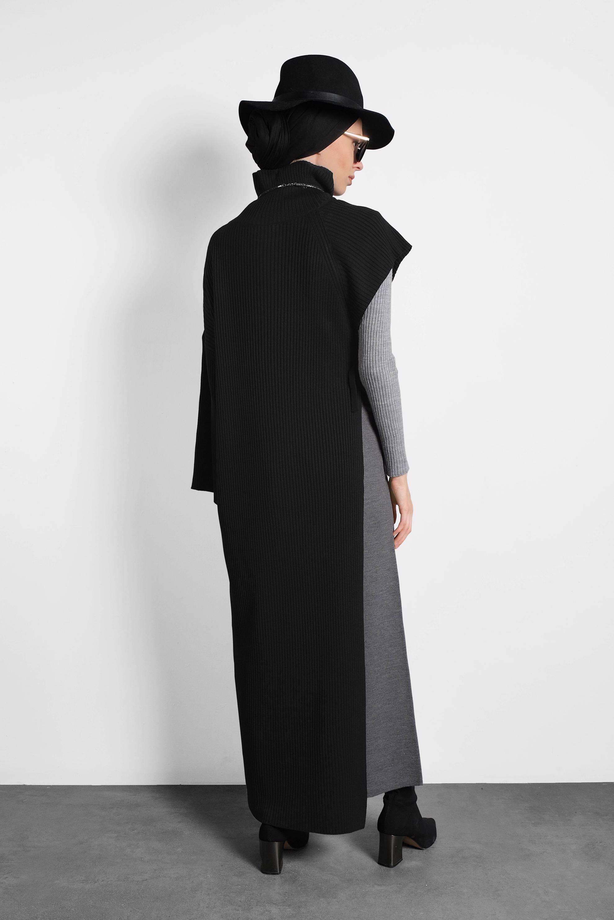 Tesettür giyim SİYAH TEK OMUZ YANDAN BAĞCIKLI BALIKÇI YAKA TRİKO PANÇO 40052 