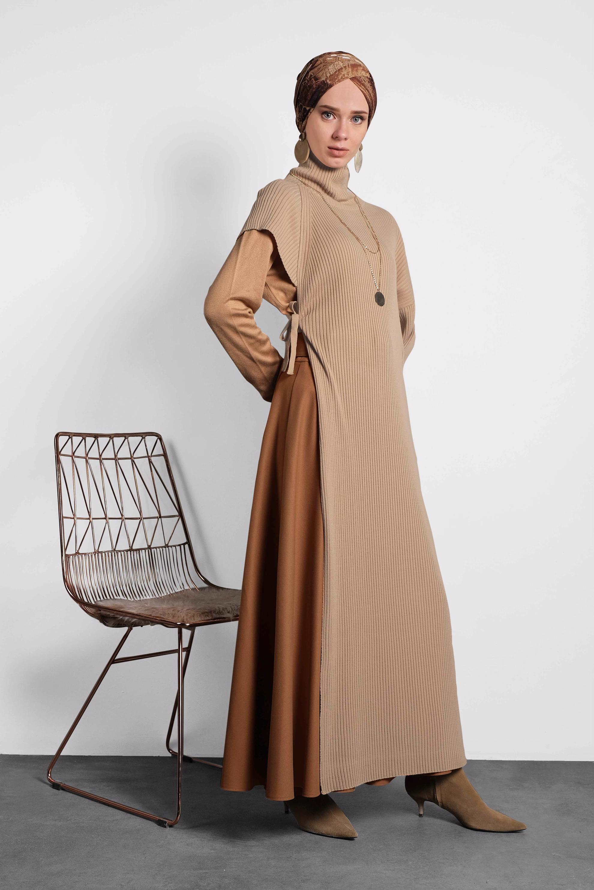 Tesettür giyim KAHVE TEK OMUZ YANDAN BAĞCIKLI BALIKÇI YAKA TRİKO PANÇO 40052 