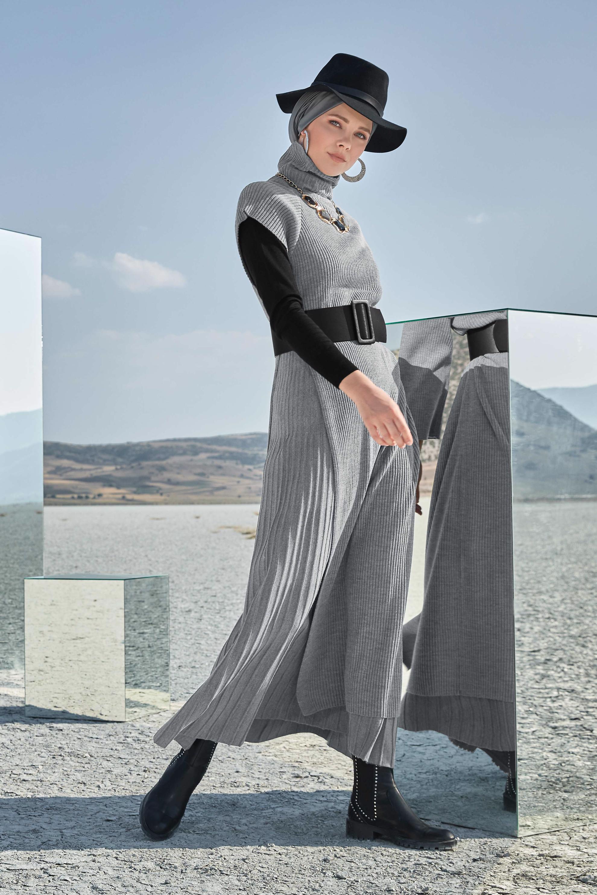 Tesettür giyim GRİ TEK OMUZ YANDAN BAĞCIKLI BALIKÇI YAKA TRİKO PANÇO 40052 