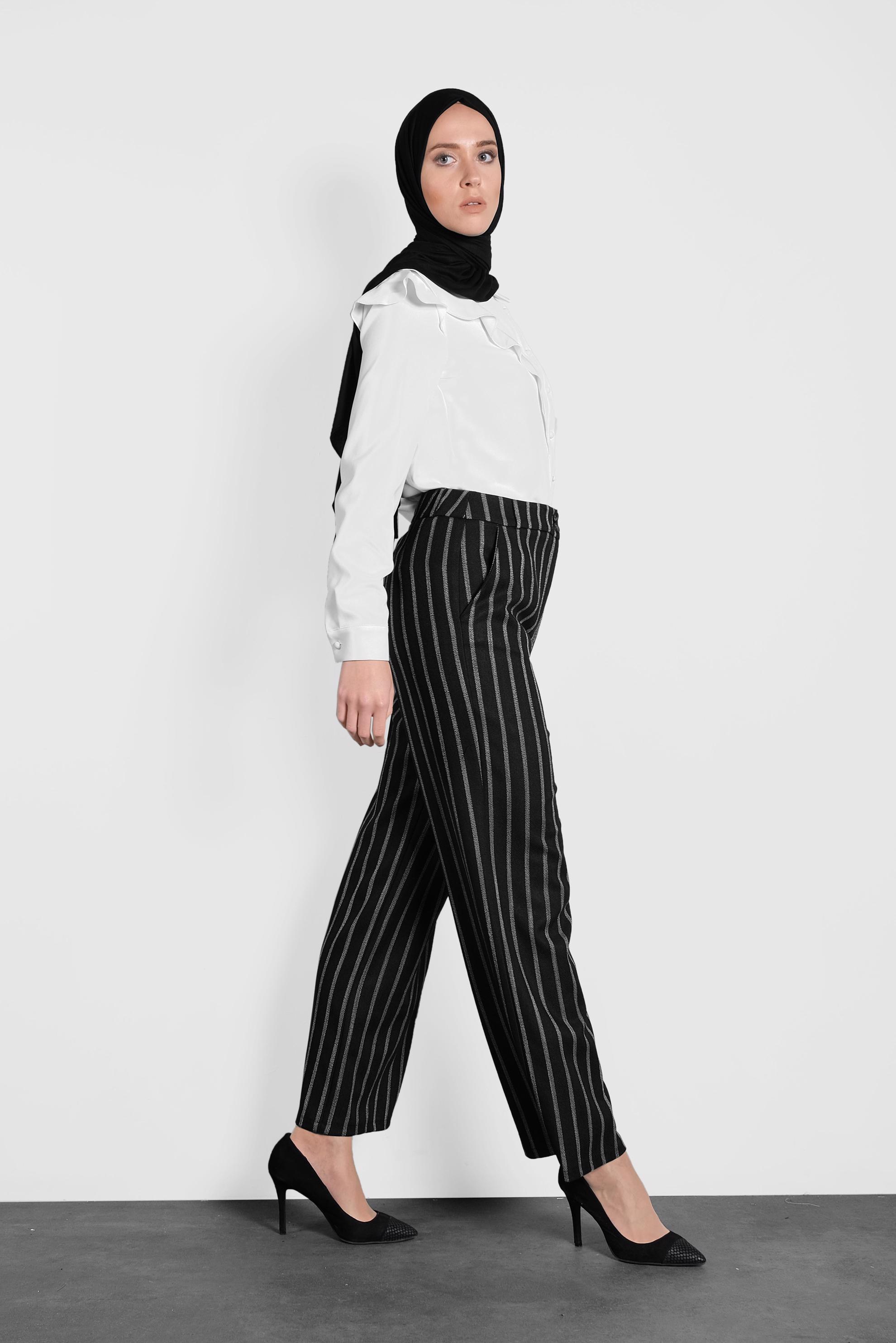 Hijab clothing BLACK STRIPED PANTS 70012 