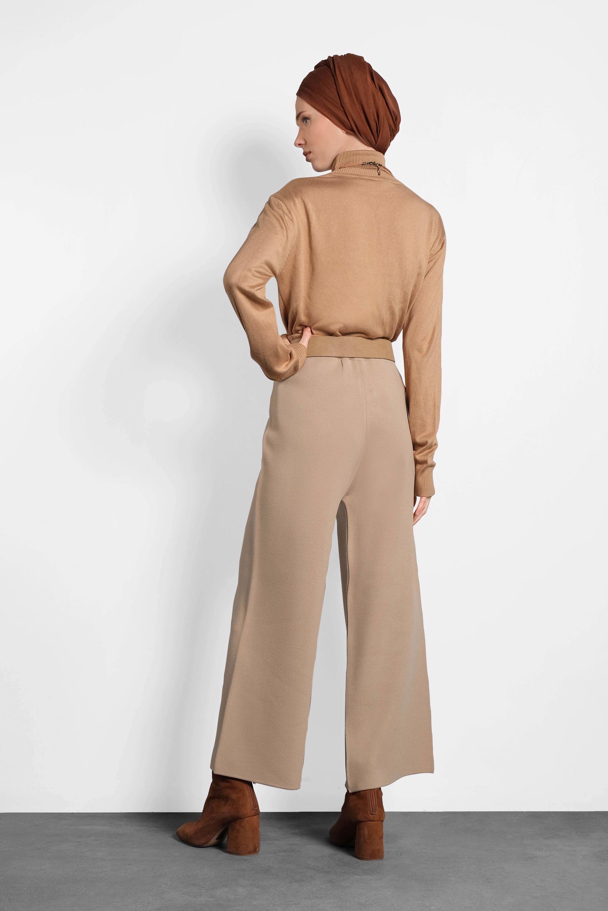 Hijab clothing BROWN ELASTIC-WAIST KNIT PANTS 70028 