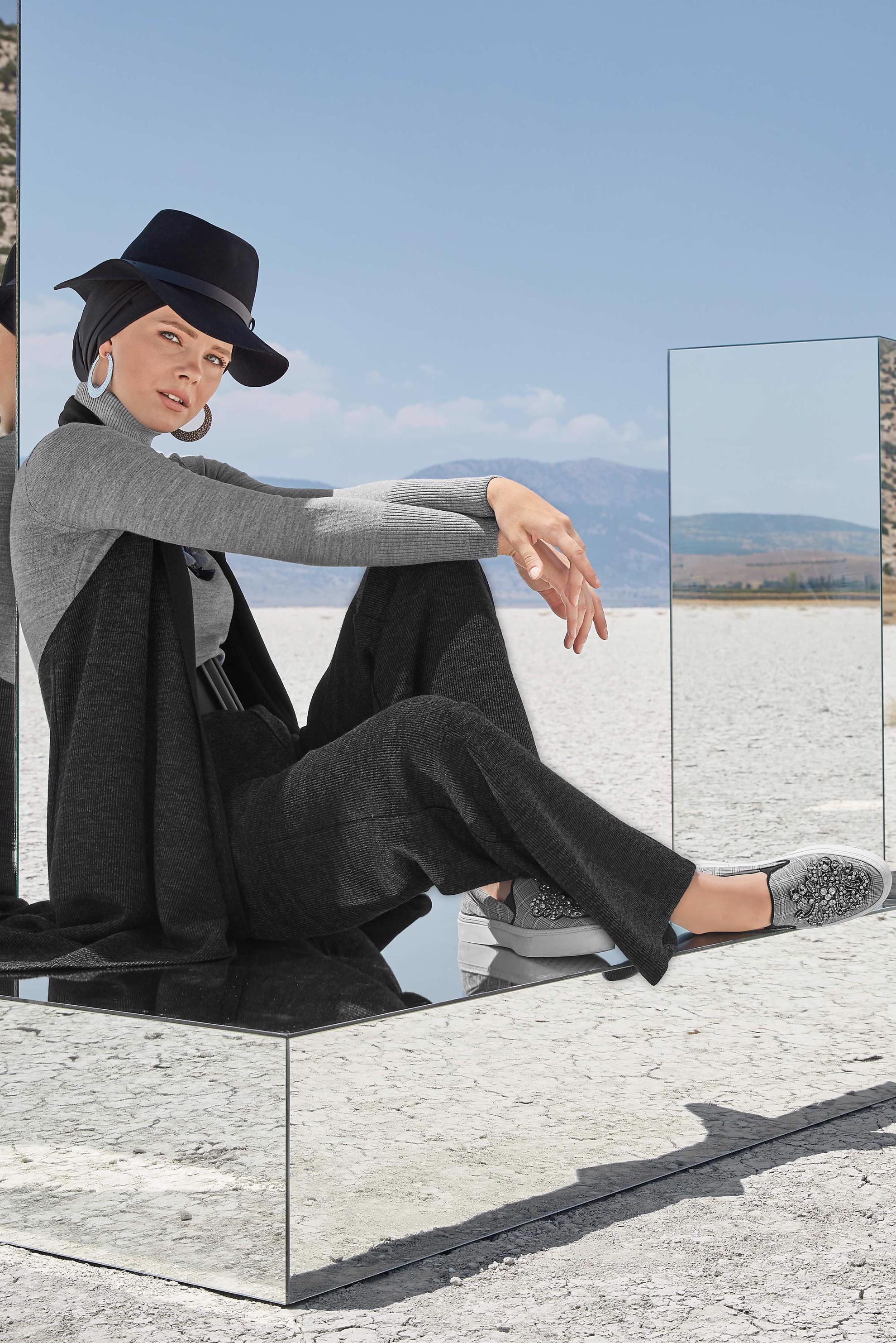 Tesettür giyim SİYAH BELİ LASTİKLİ ÖRME PANTOLON 70041