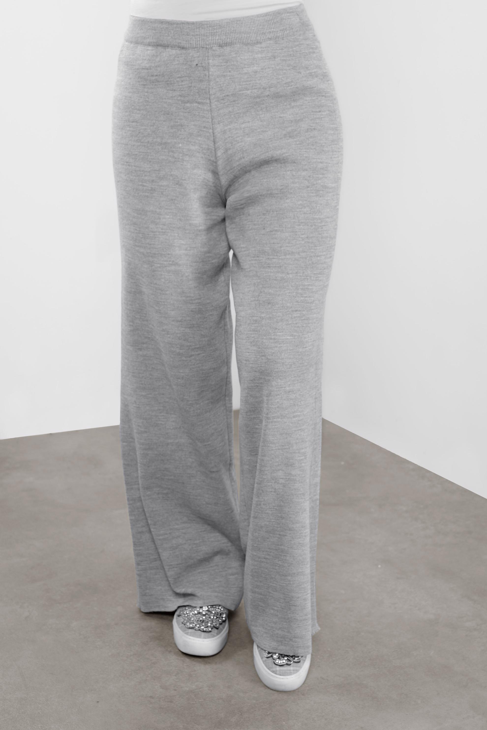 Tesettür giyim GRİ GENİŞ PAÇA TRİKO PANTOLON 70121