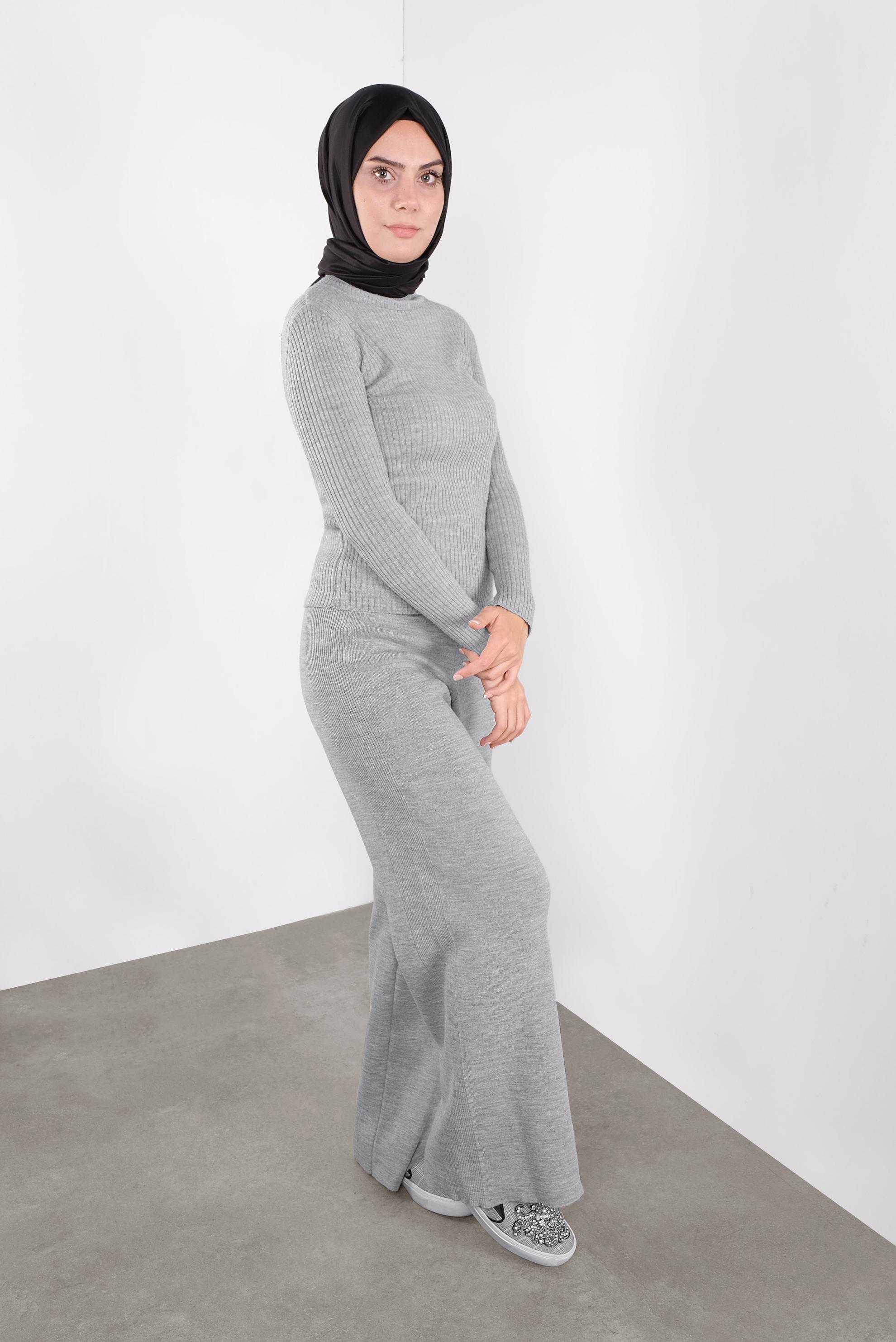 Tesettür giyim GRİ GENİŞ PAÇA TRİKO PANTOLON 70121