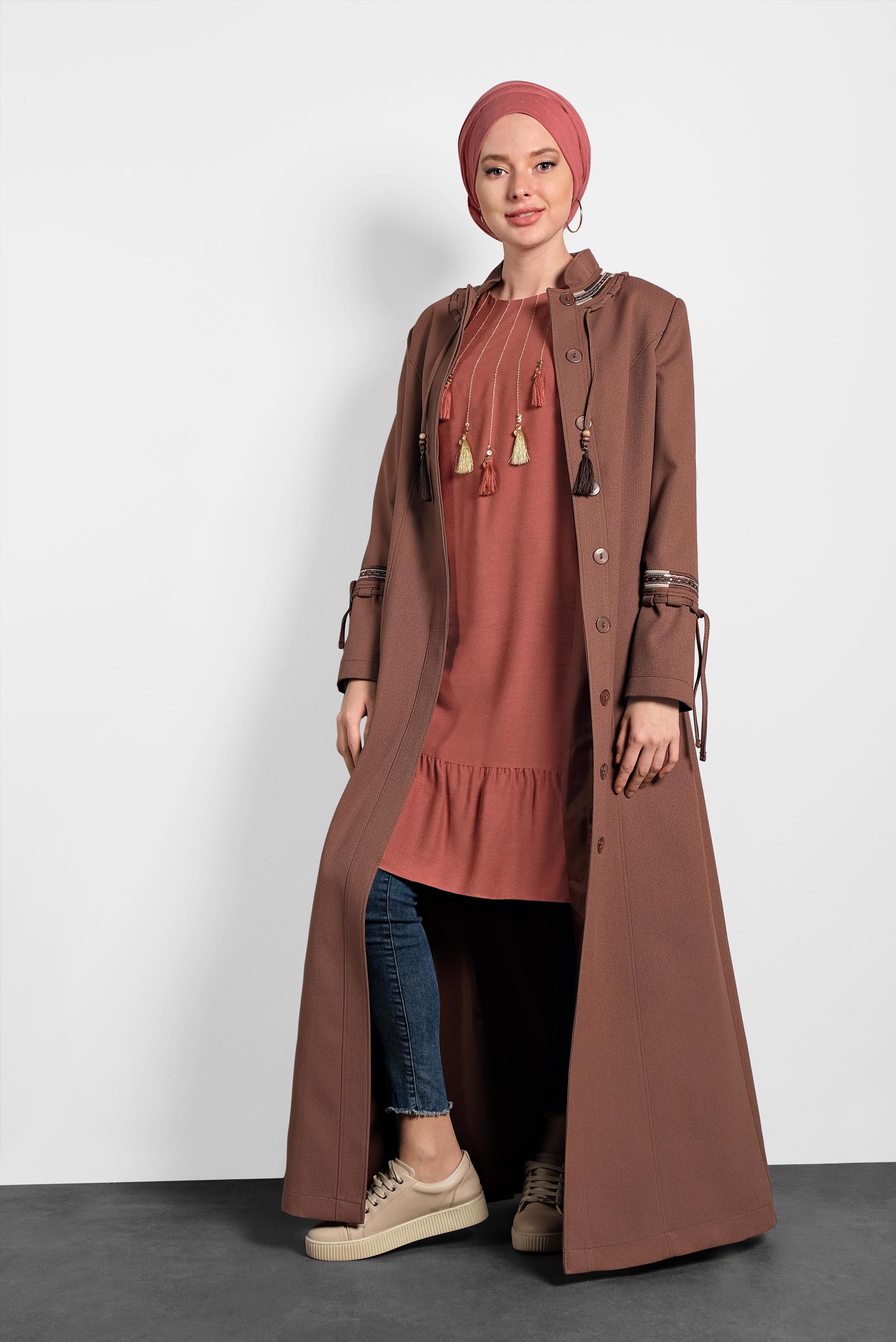 Tesettür giyim TABA HAKİM YAKA DÜĞMELİ PARDESÜ 10002 