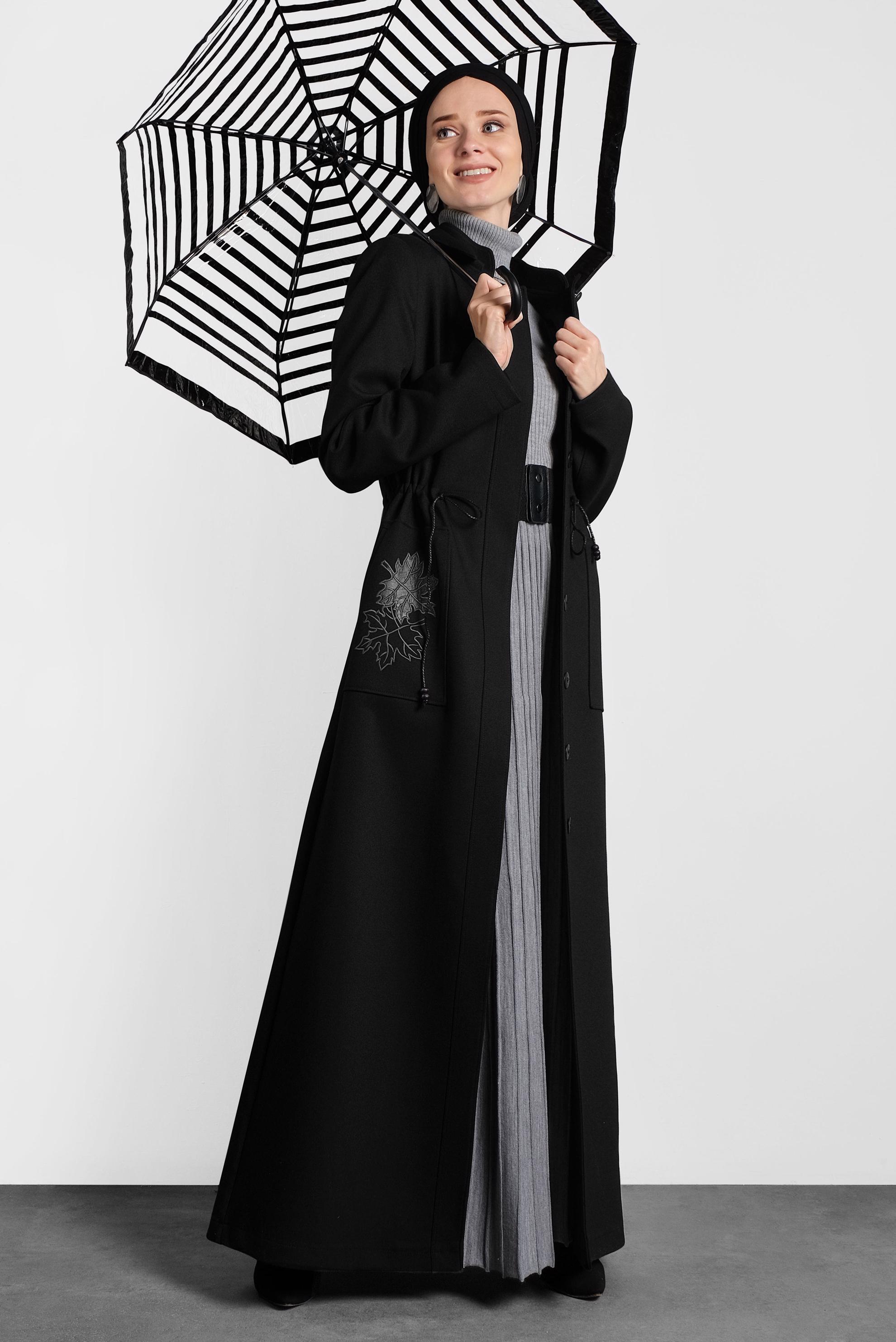 Tesettür giyim SİYAH HAKİM YAKA KAPÜŞONLU PARDESÜ 10019