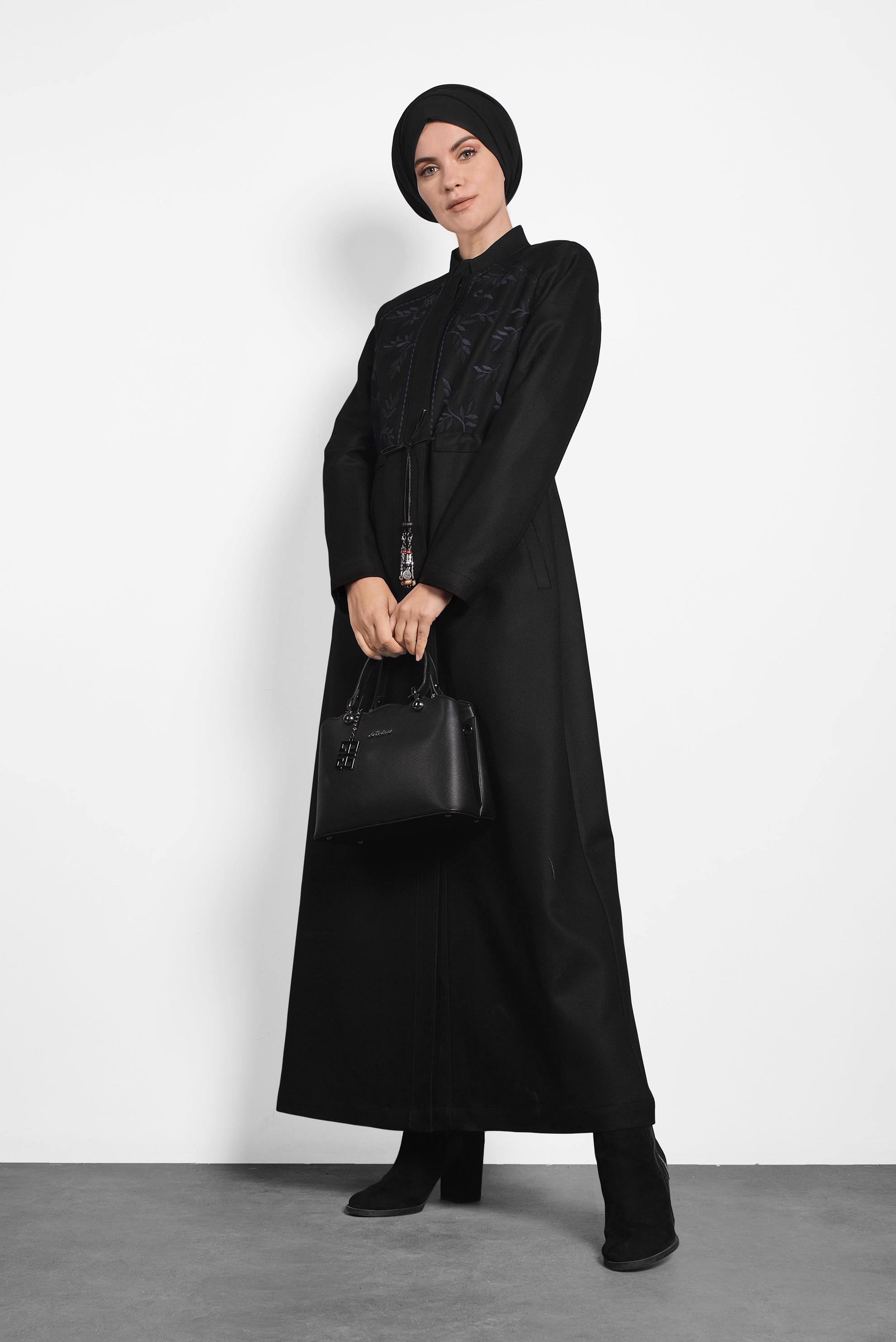 Tesettür giyim SİYAH HAKİM YAKA PARDESÜ 10121