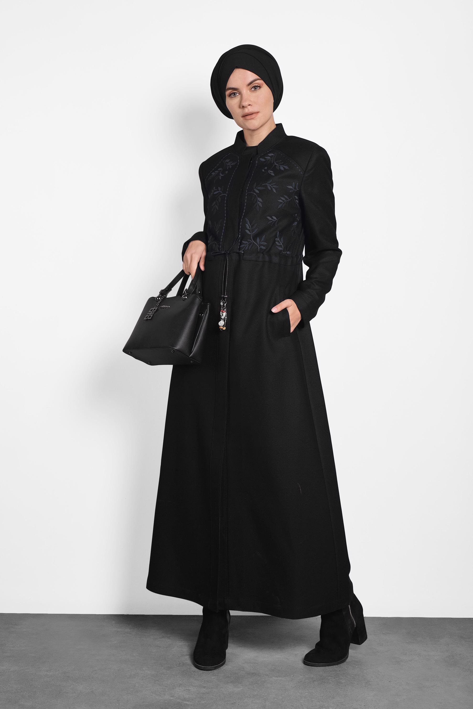Tesettür giyim SİYAH HAKİM YAKA PARDESÜ 10121