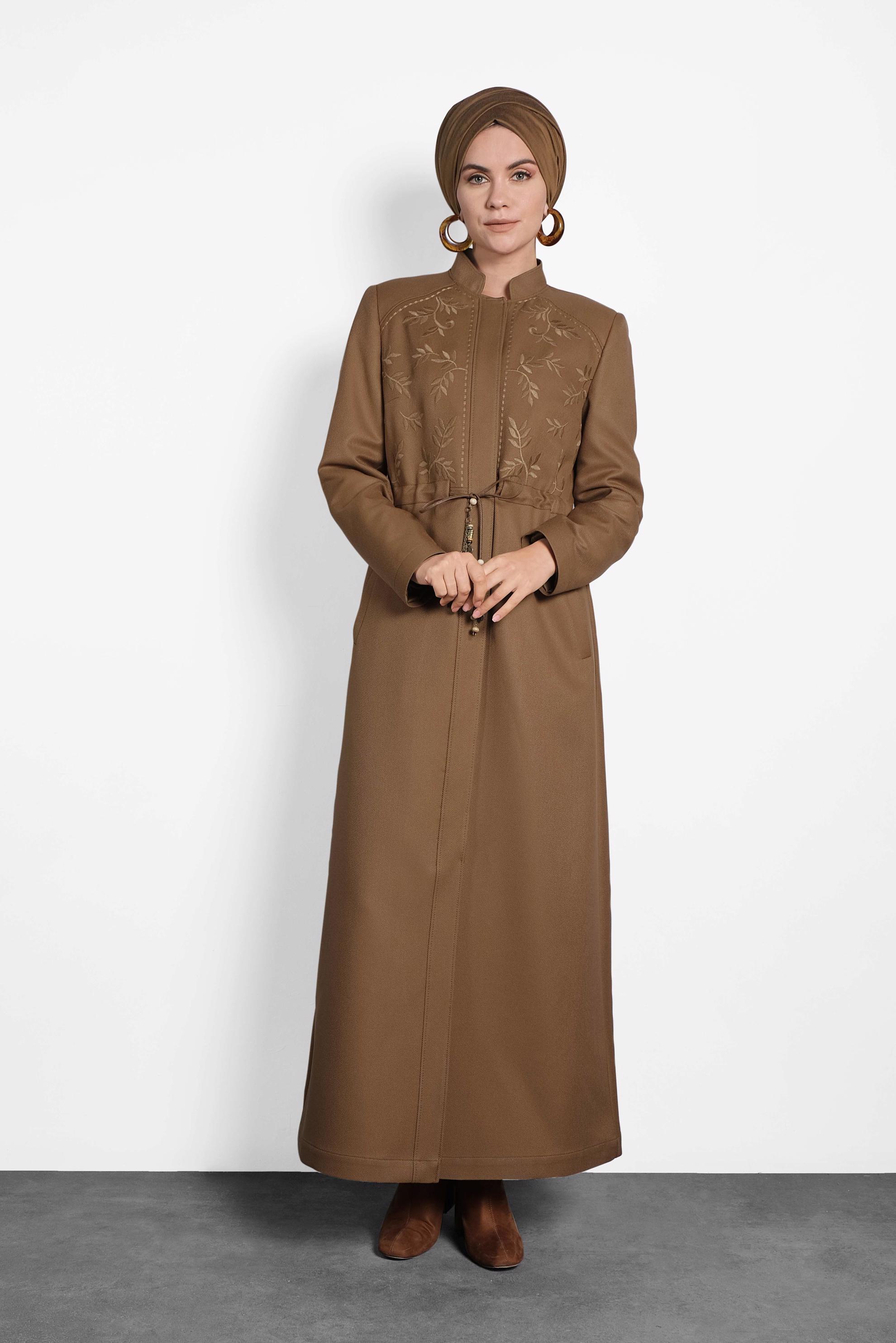 Tesettür giyim TABA HAKİM YAKA PARDESÜ 10121