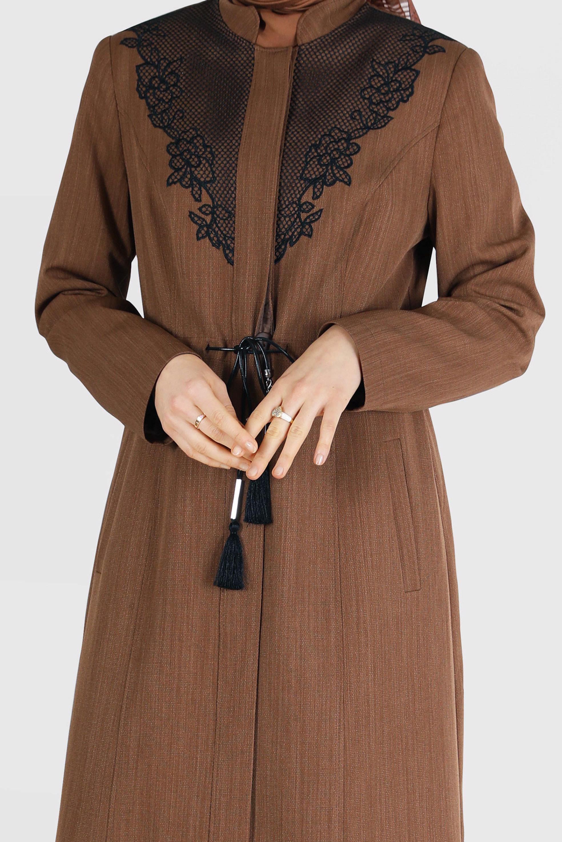 Tesettür giyim KAHVE DÜĞMELİ BELİ BAĞCIKLI PARDESÜ 10122
