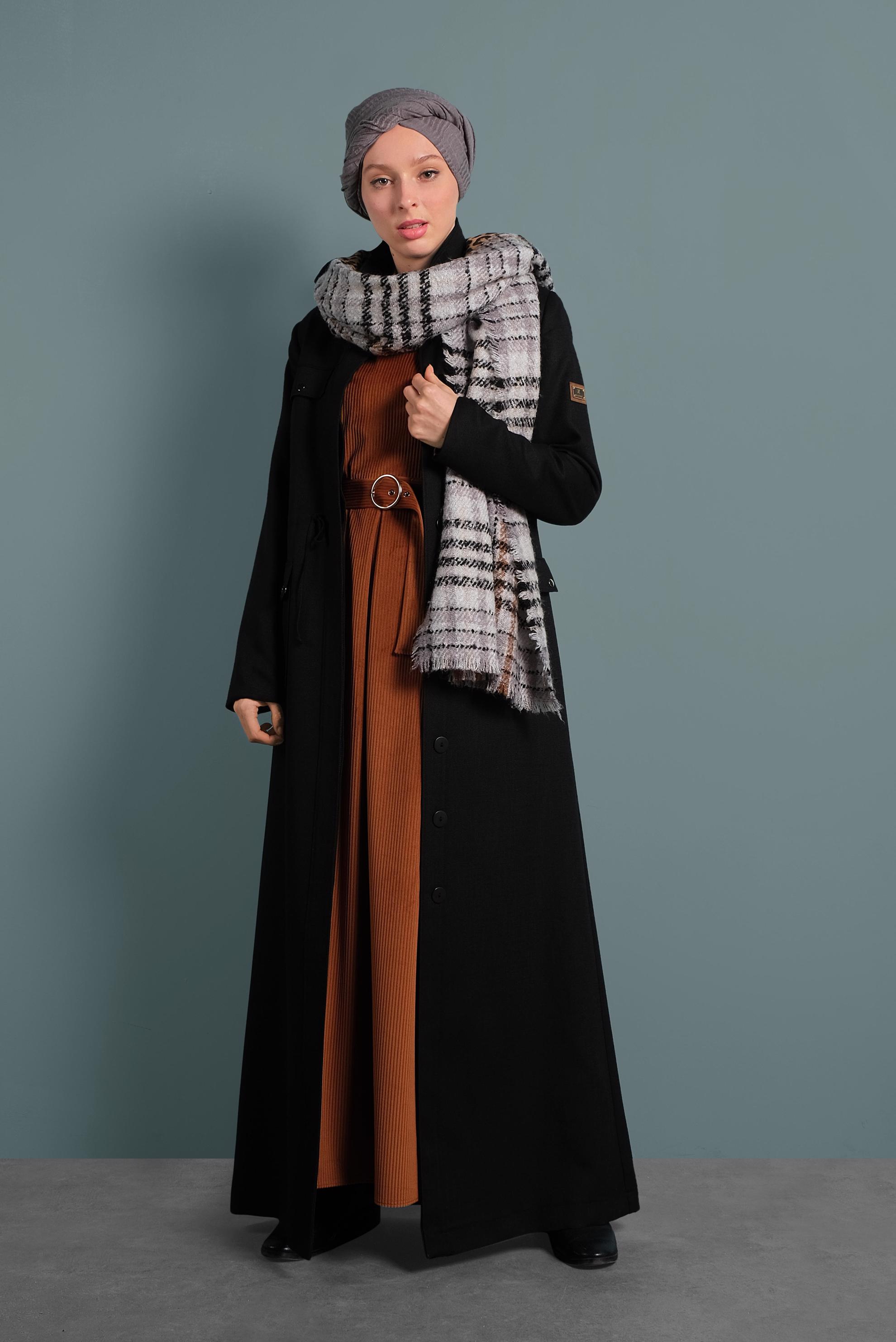 Tesettür giyim SİYAH CEPLİ KAPÜŞONLU PARDESÜ 10128