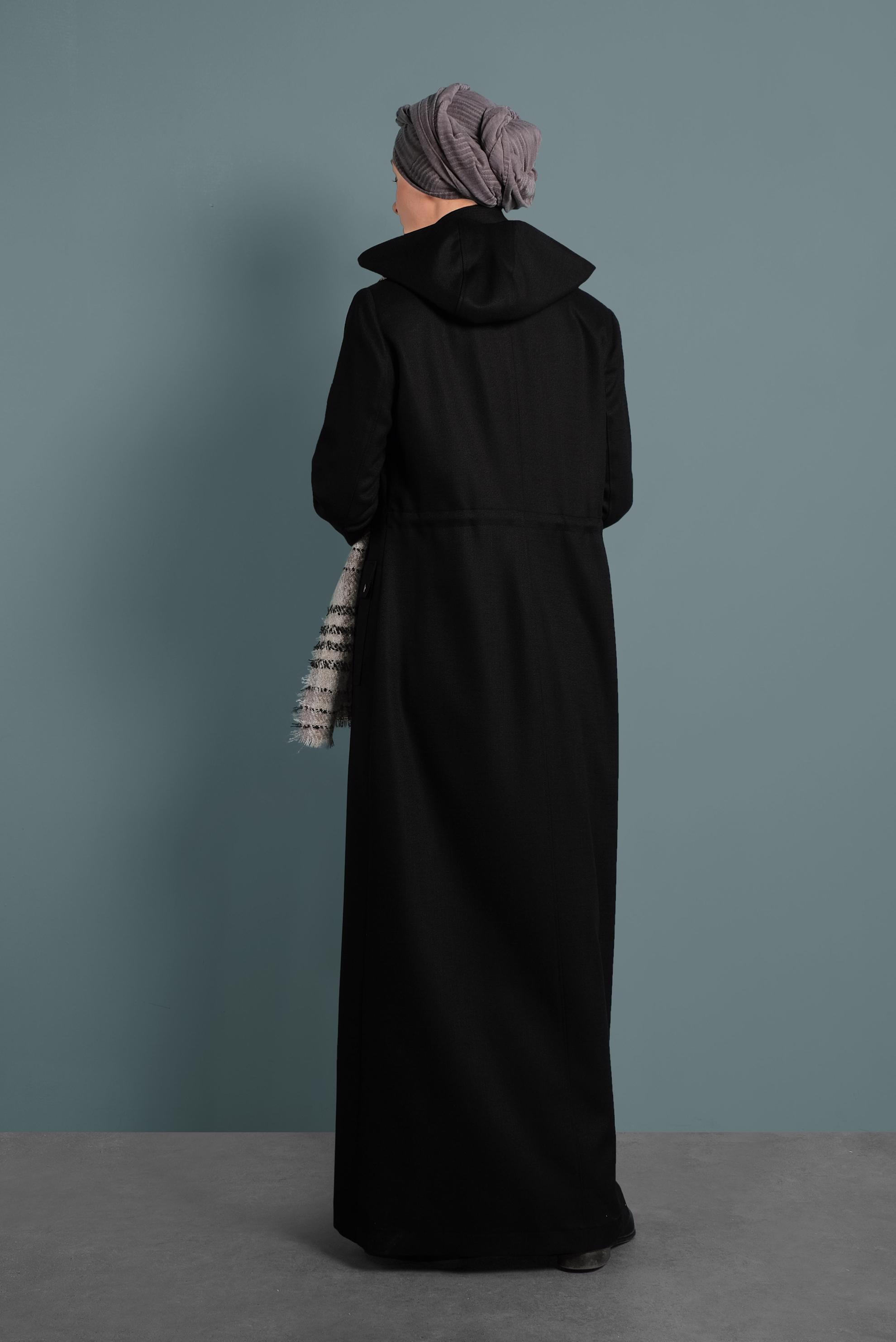 Tesettür giyim SİYAH CEPLİ KAPÜŞONLU PARDESÜ 10128