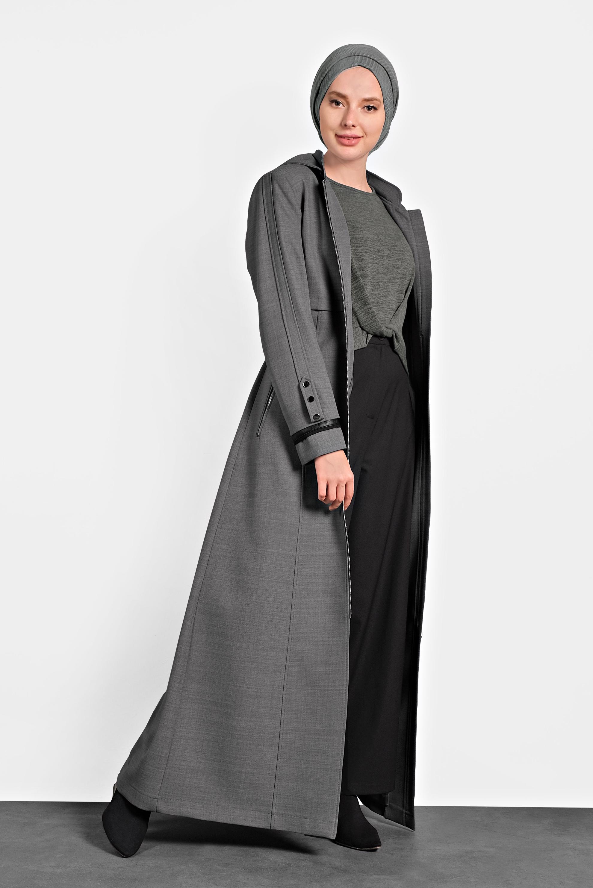 Tesettür giyim GRİ KAPÜŞONLU PARDESÜ 10131