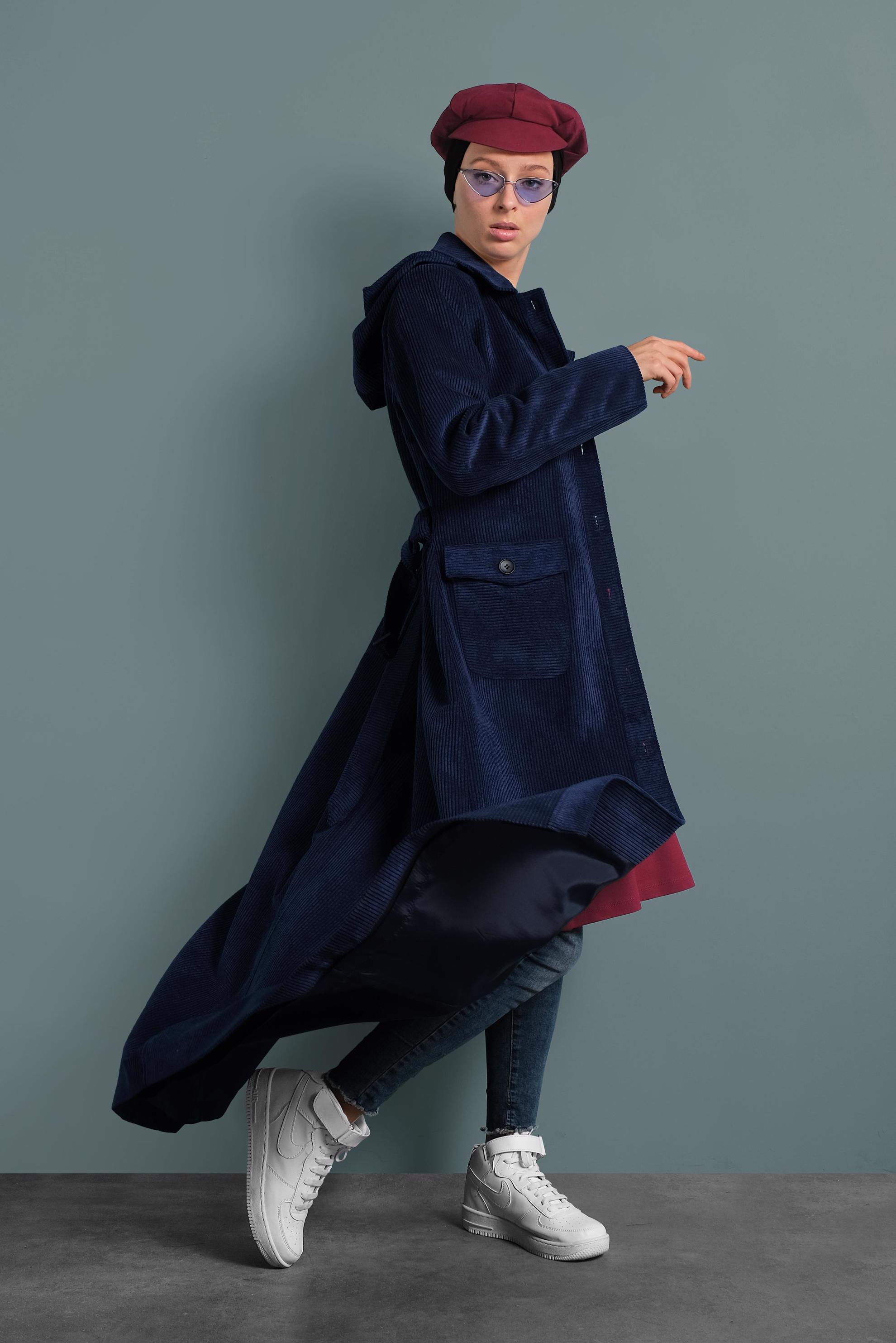 Tesettür giyim LACİVERT CEPLİ KAPÜŞONLU PARDESÜ 10143 