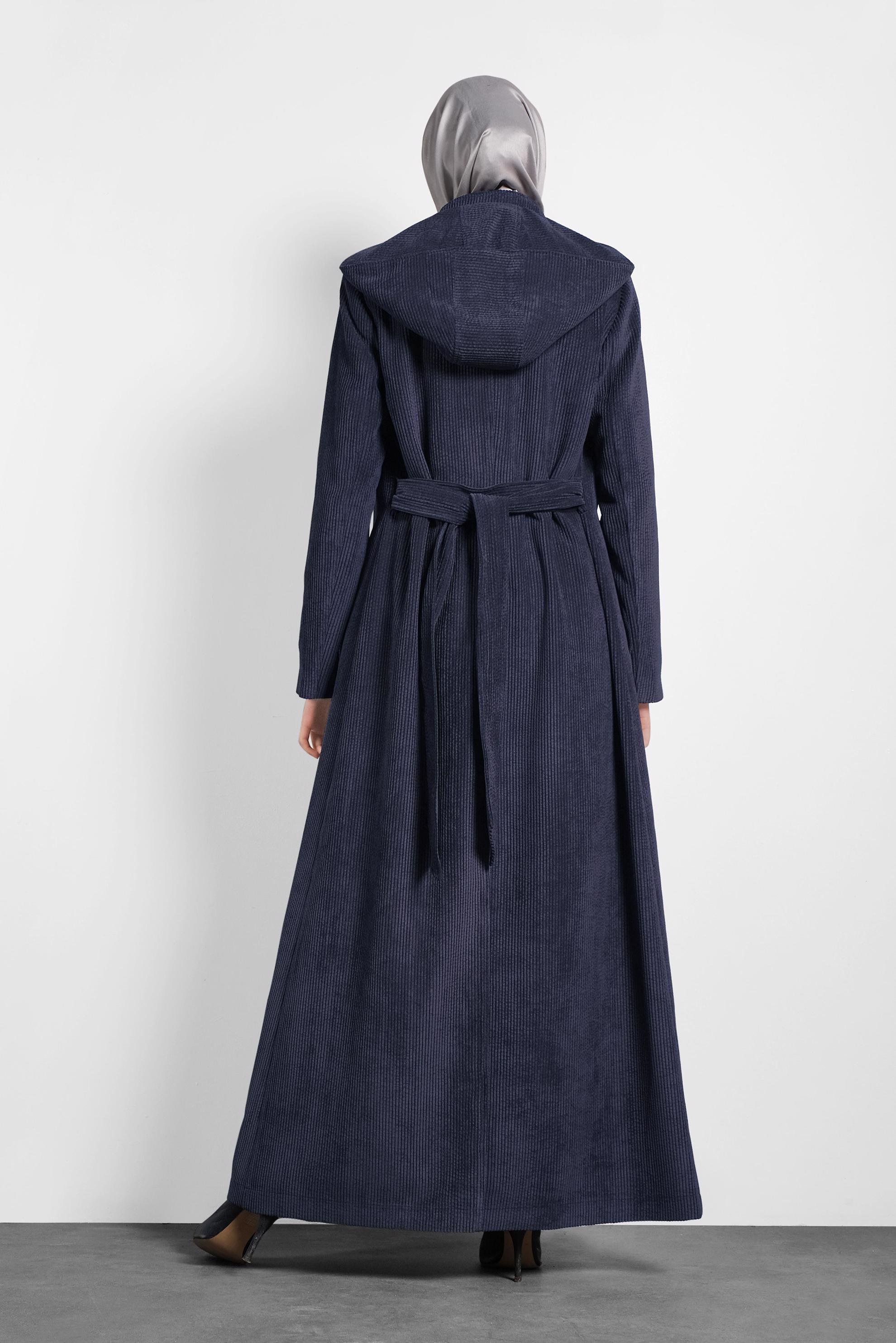 Tesettür giyim LACİVERT KAPÜŞONLU KADİFE PARDESÜ 10144 