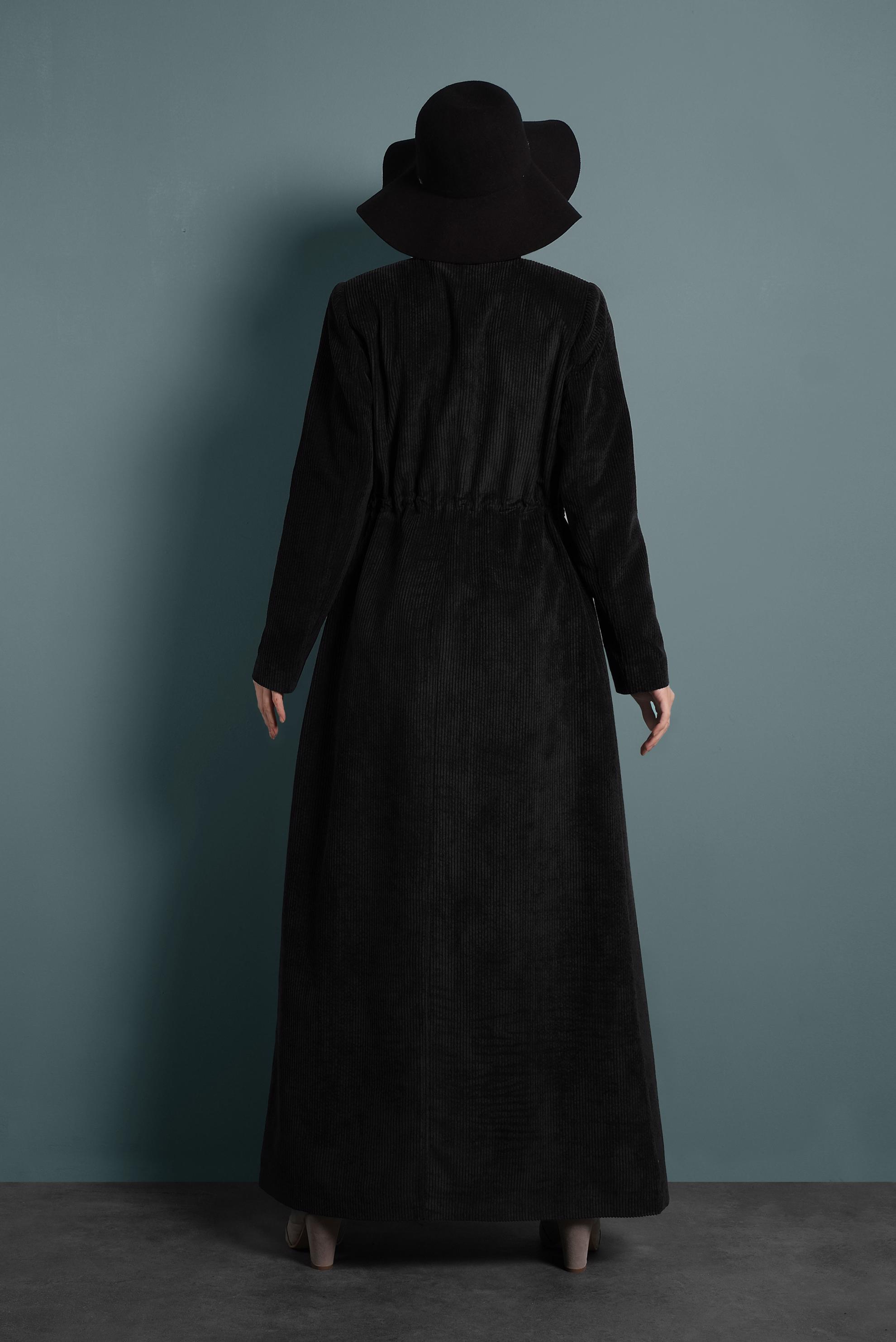 Hijab clothing BLACK BUTTONED VELVET TOPCOAT 10145 