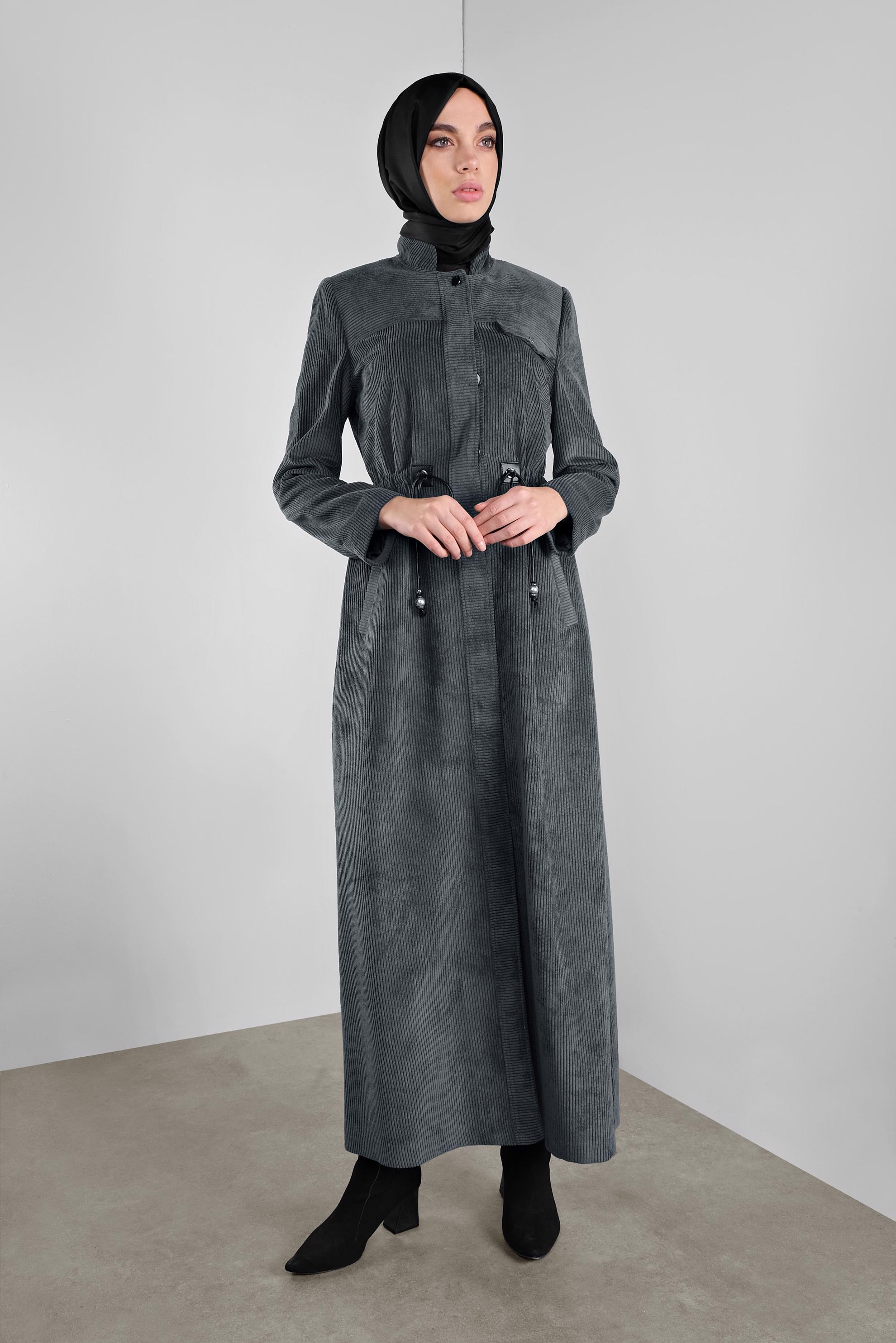 Tesettür giyim GRİ KADİFE DÜĞMELİ PARDESÜ 10145