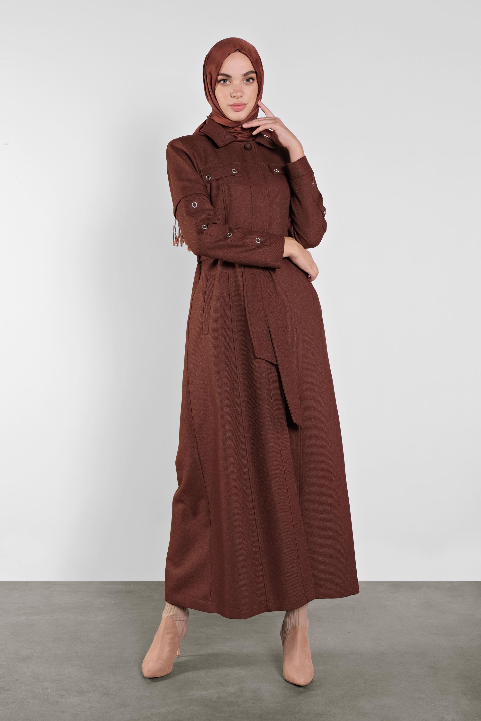 Tesettür giyim KAHVE KUŞGÖZÜ DETAYLI  KUŞAKLI  PARDESÜ 10286 