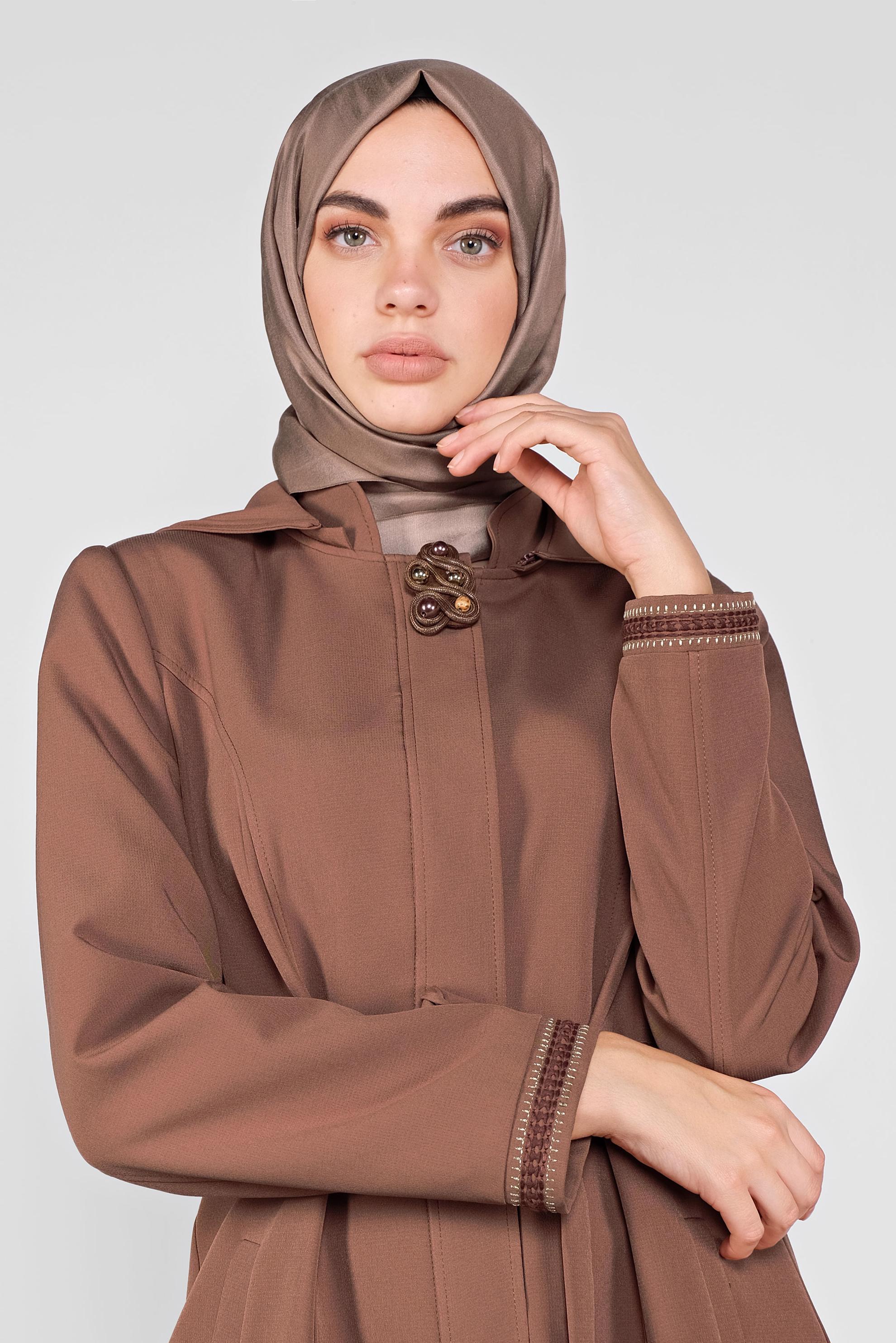 Hijab clothing TABA EMBROIDERED TOPCOAT 10295 