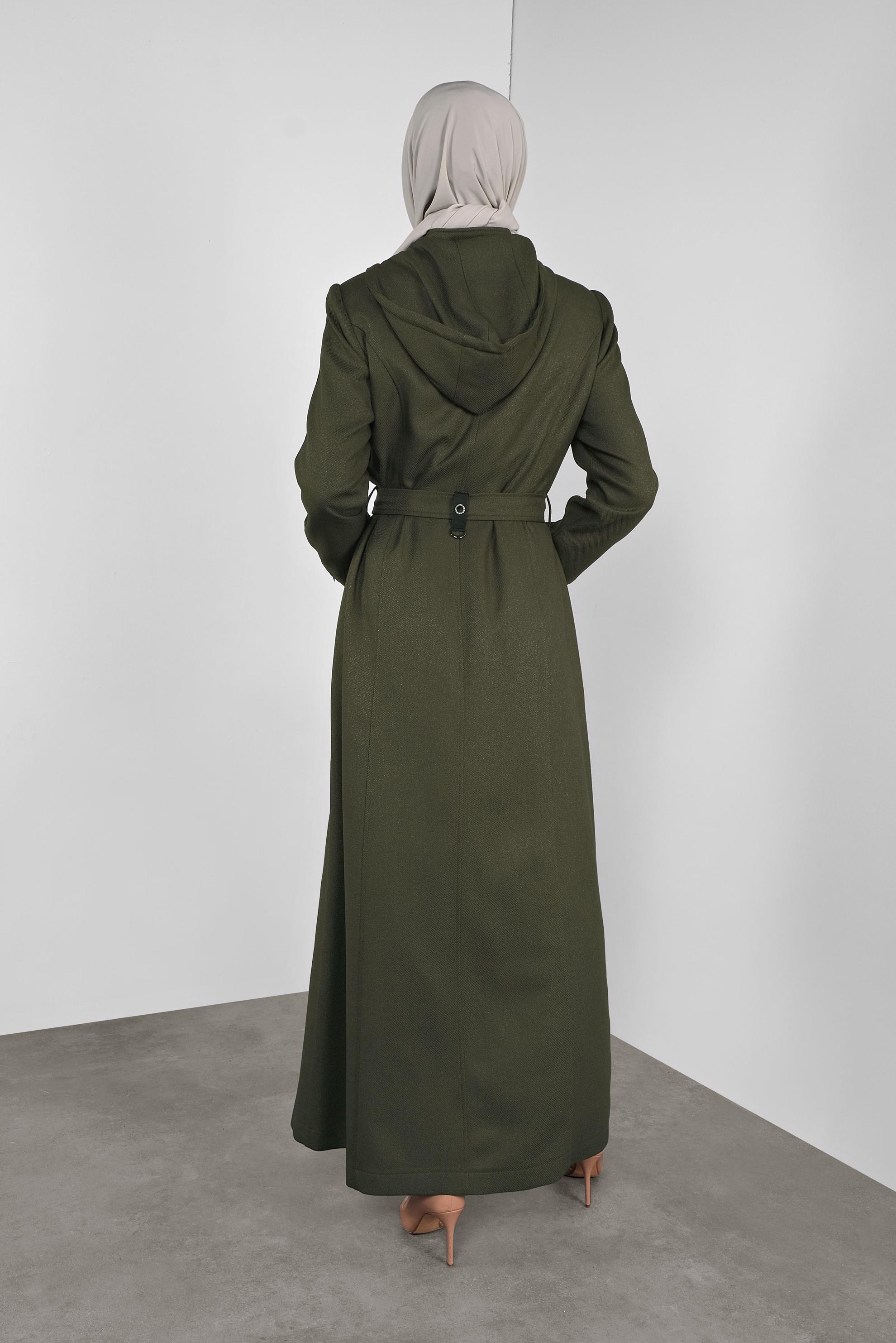 Tesettür giyim HAKİ KUŞ GÖZÜ DETAYLI FERMUARLI PARDESÜ 10297 