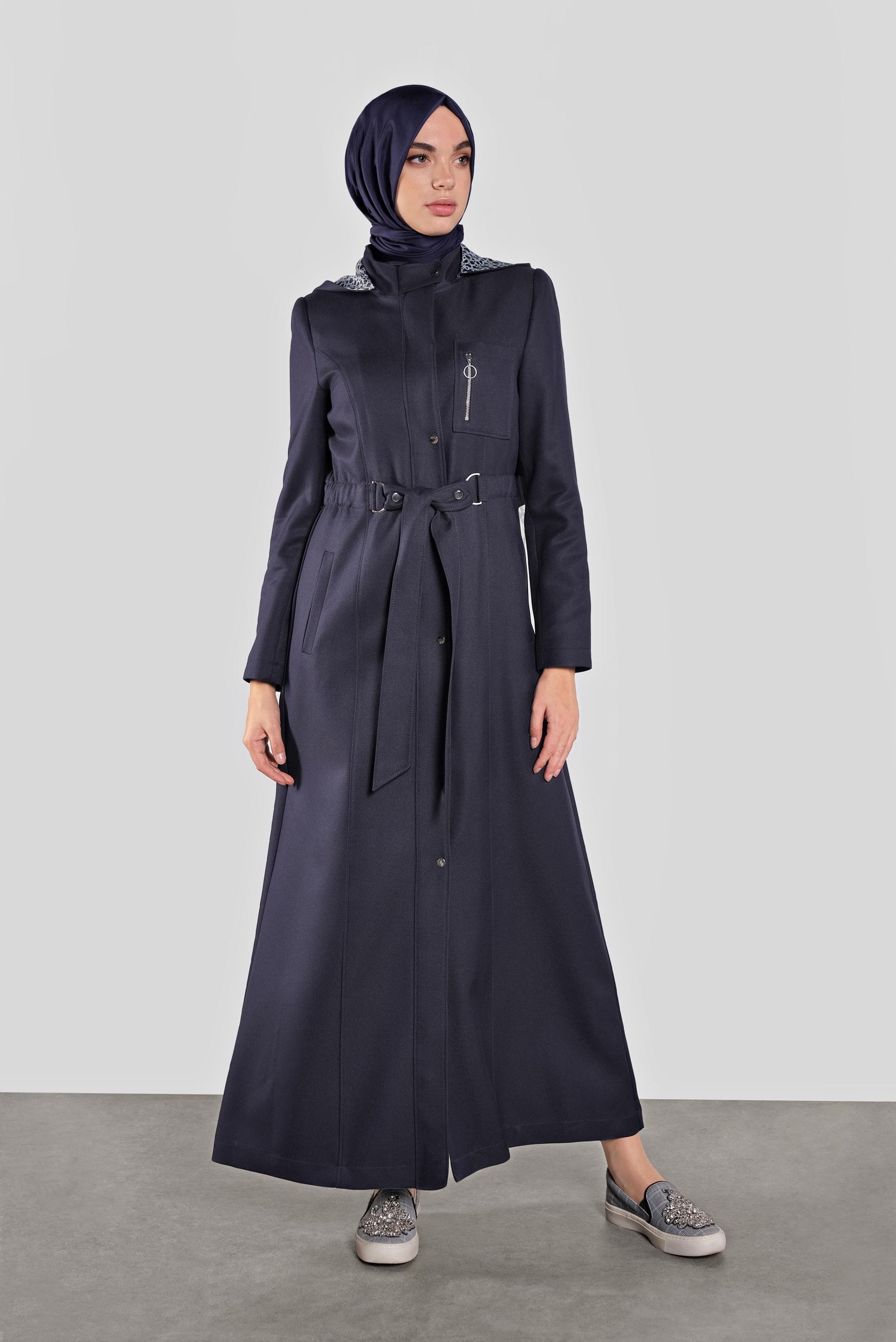 Tesettür giyim LACİVERT KUŞAKLI PARDESÜ 10298