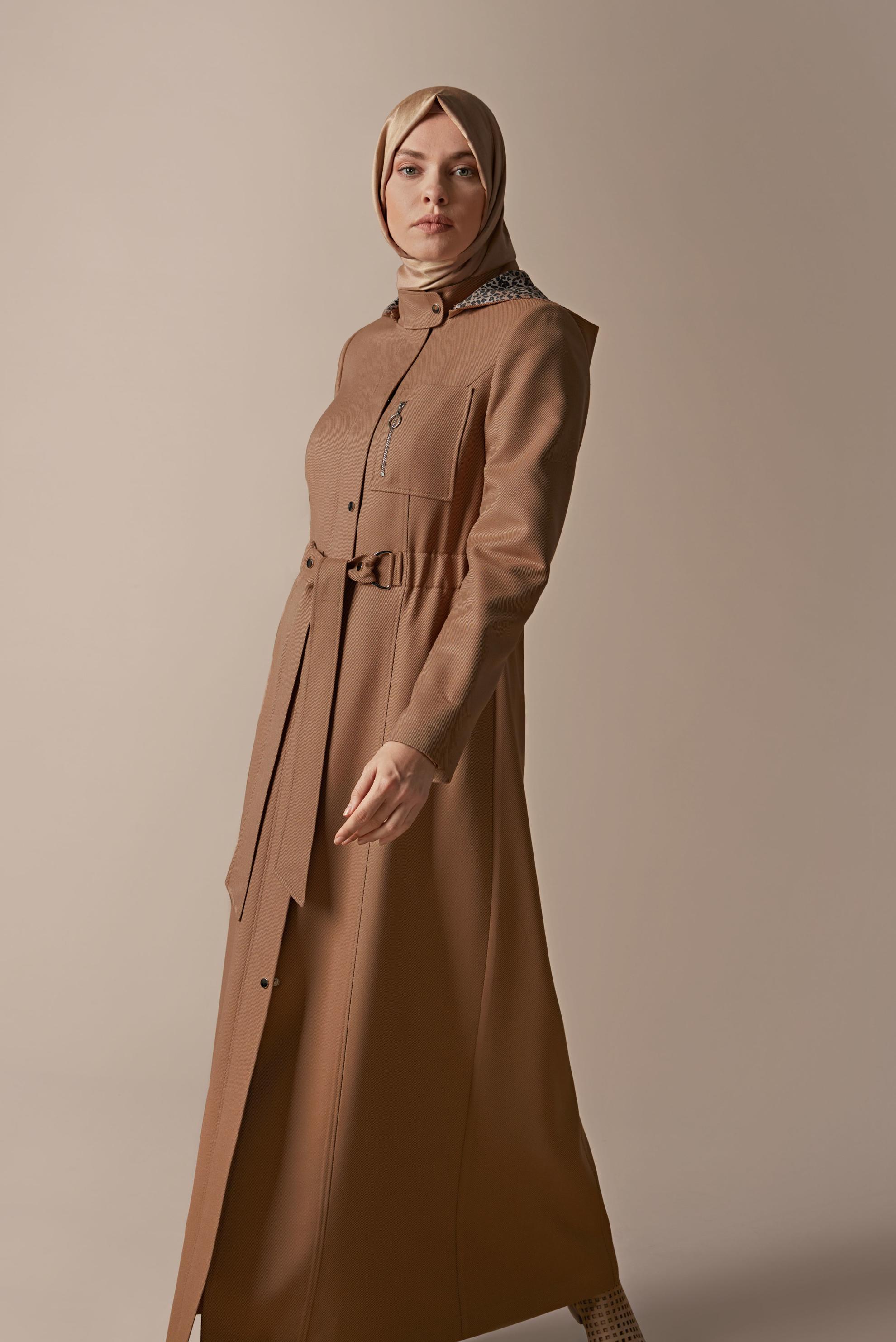 Tesettür giyim TABA KUŞAKLI PARDESÜ 10298