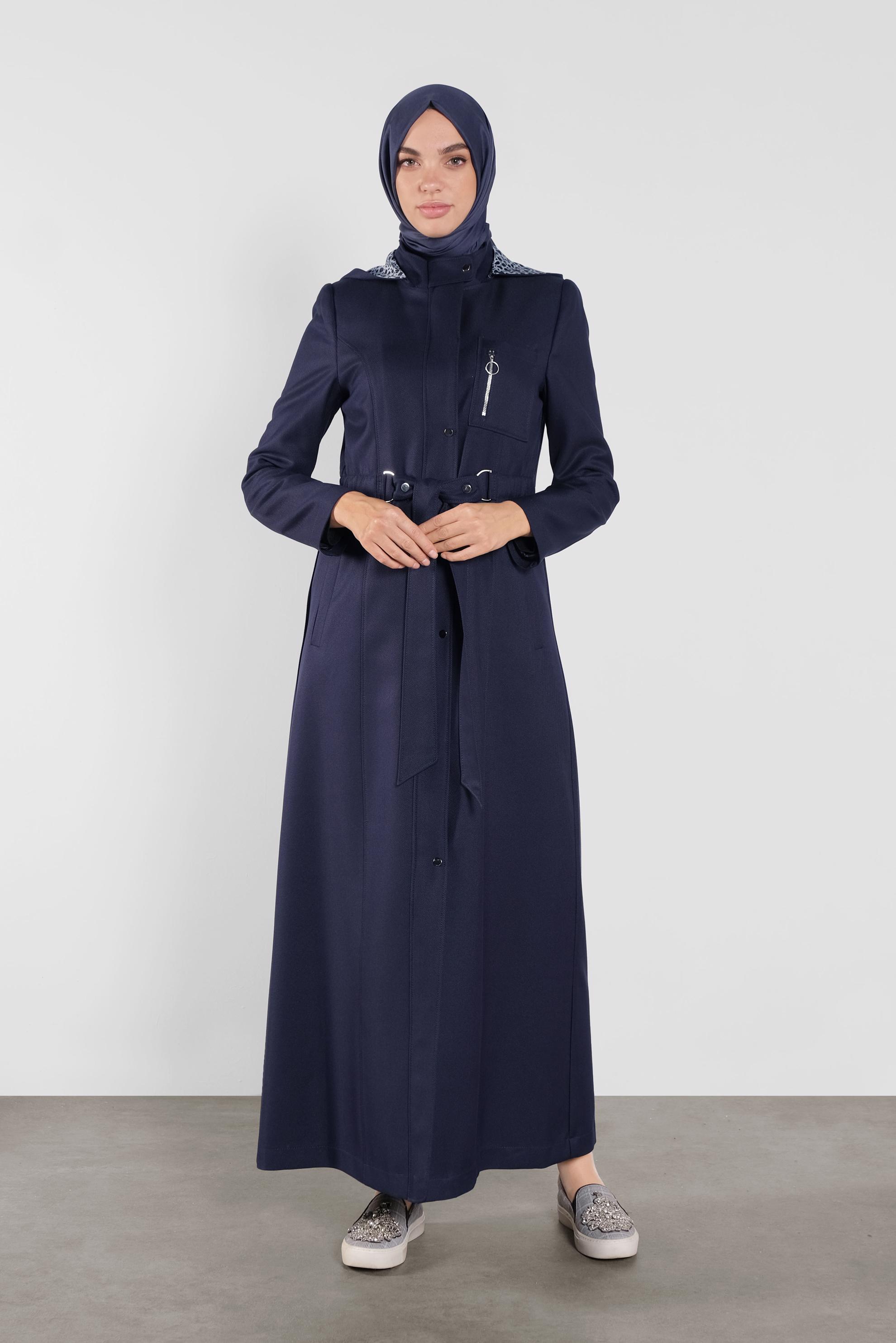 Vêtements hijab BLEU MARINE PARDESSUS AVEC CEINTURE 10298 