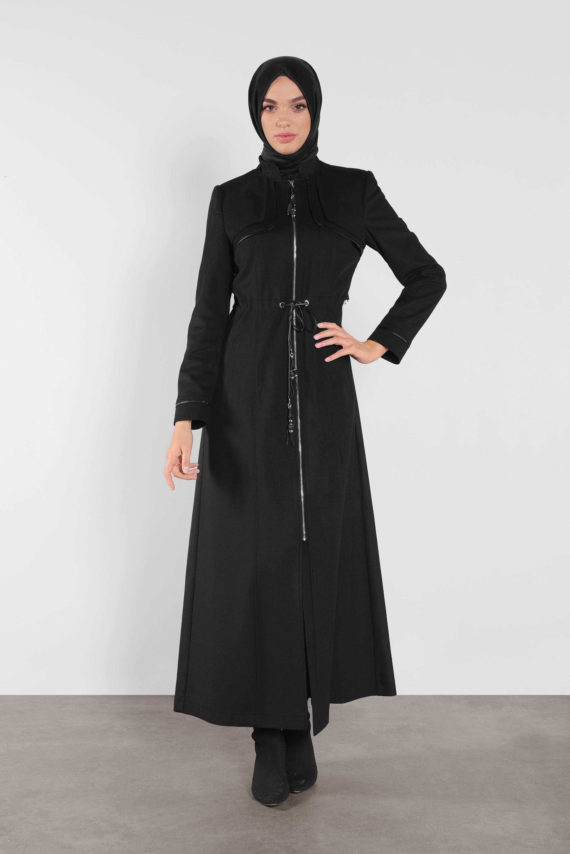 Tesettür giyim SİYAH BELİ BAĞCIKLI BİYELİ PARDESÜ 10299 