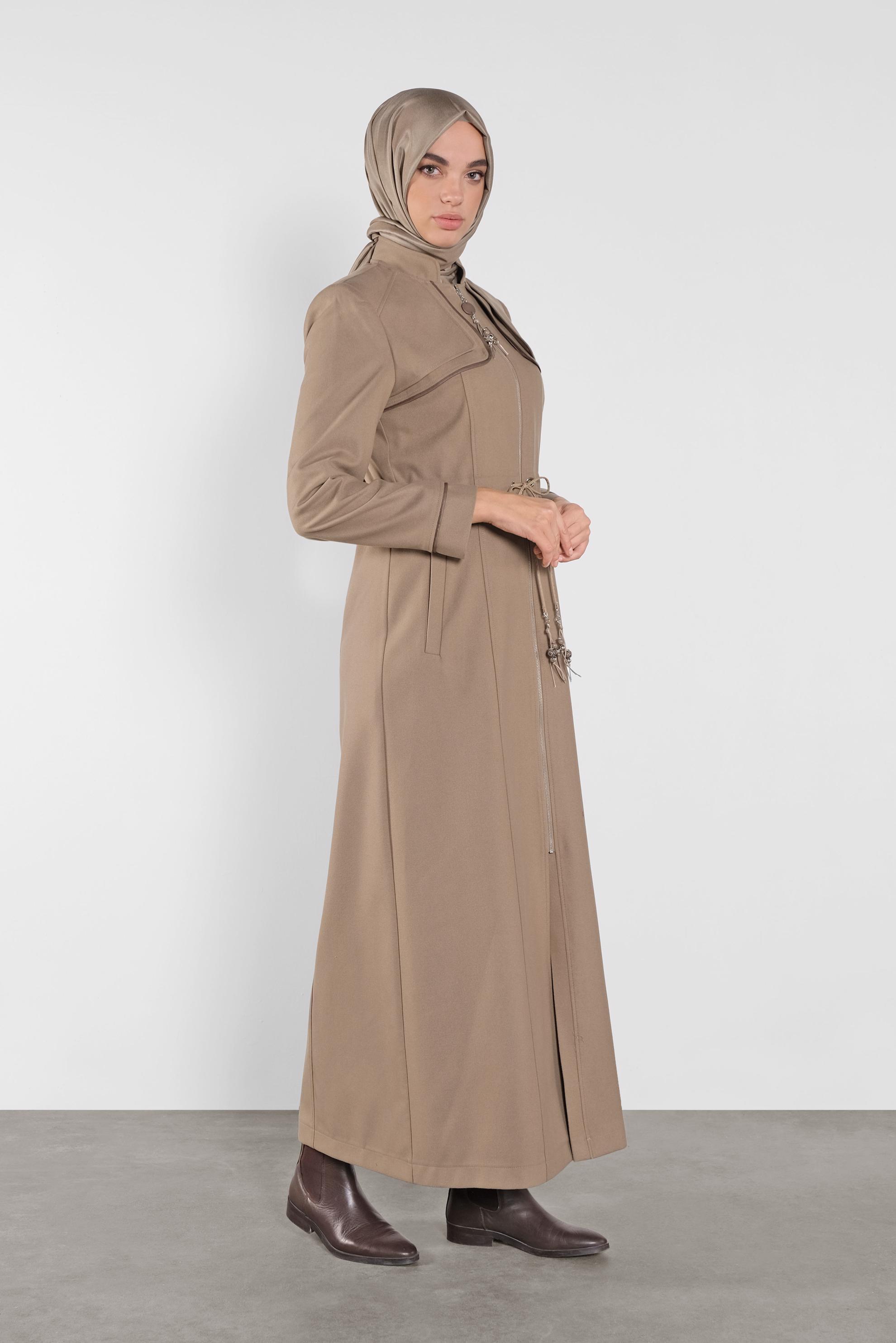 Tesettür giyim BEJ BELİ BAĞCIKLI BİYELİ PARDESÜ 10299 