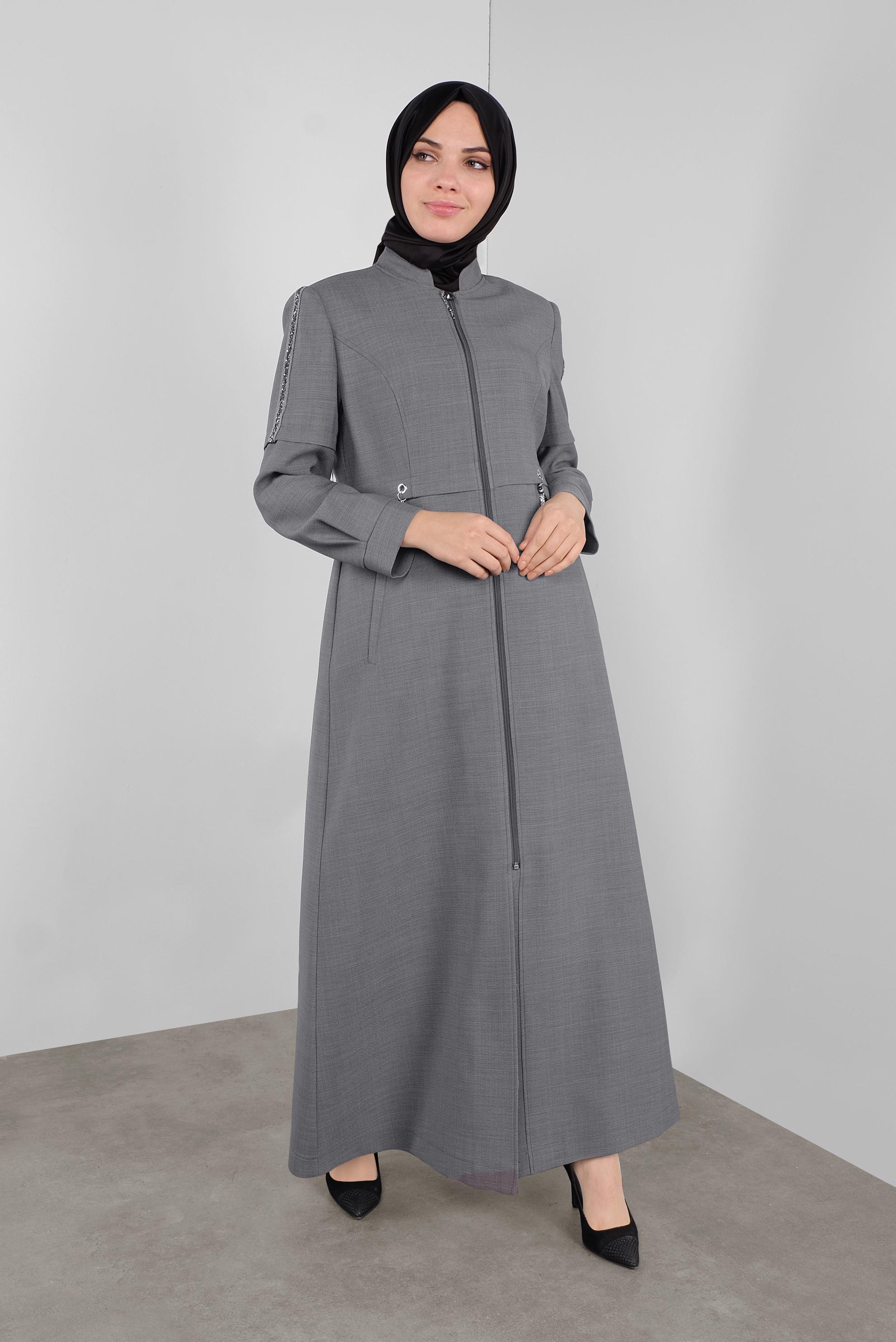 Tesettür giyim GRİ TAŞLI ZİNCİR AKSESUARLI PARDESÜ 10303 