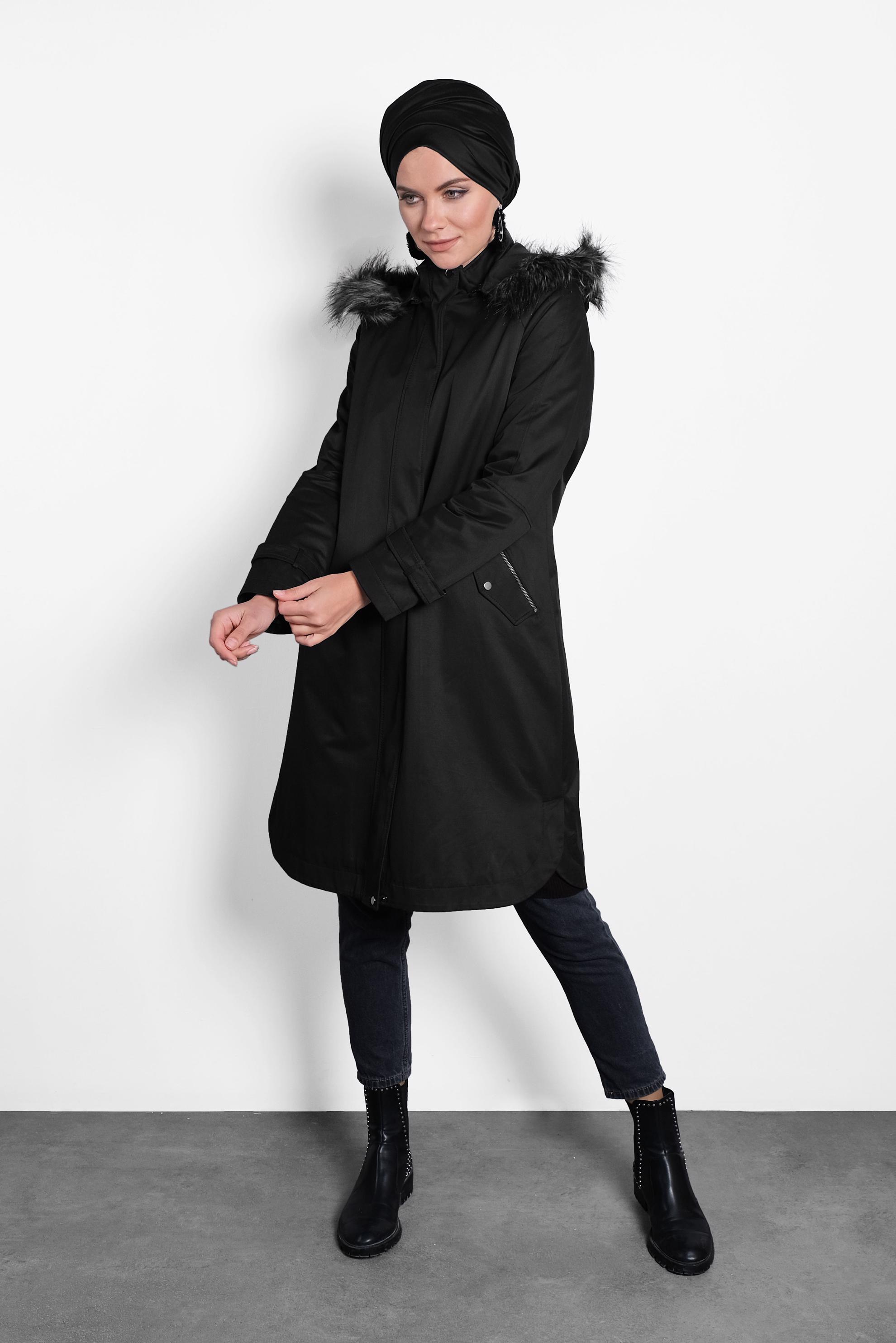 Tesettür giyim SİYAH KAPÜŞONLU PARKA 90002