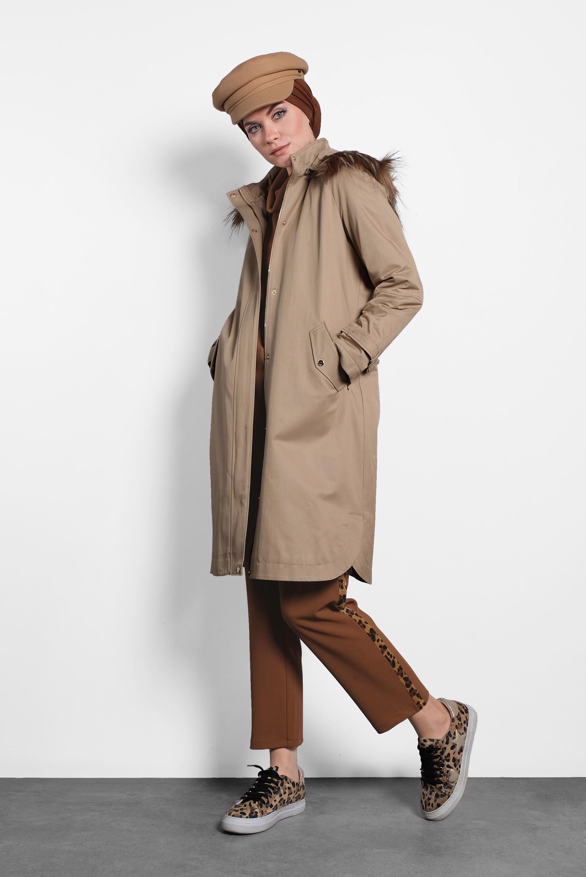 Vêtements hijab BRUN PARKA À CAPUCHE 90002 