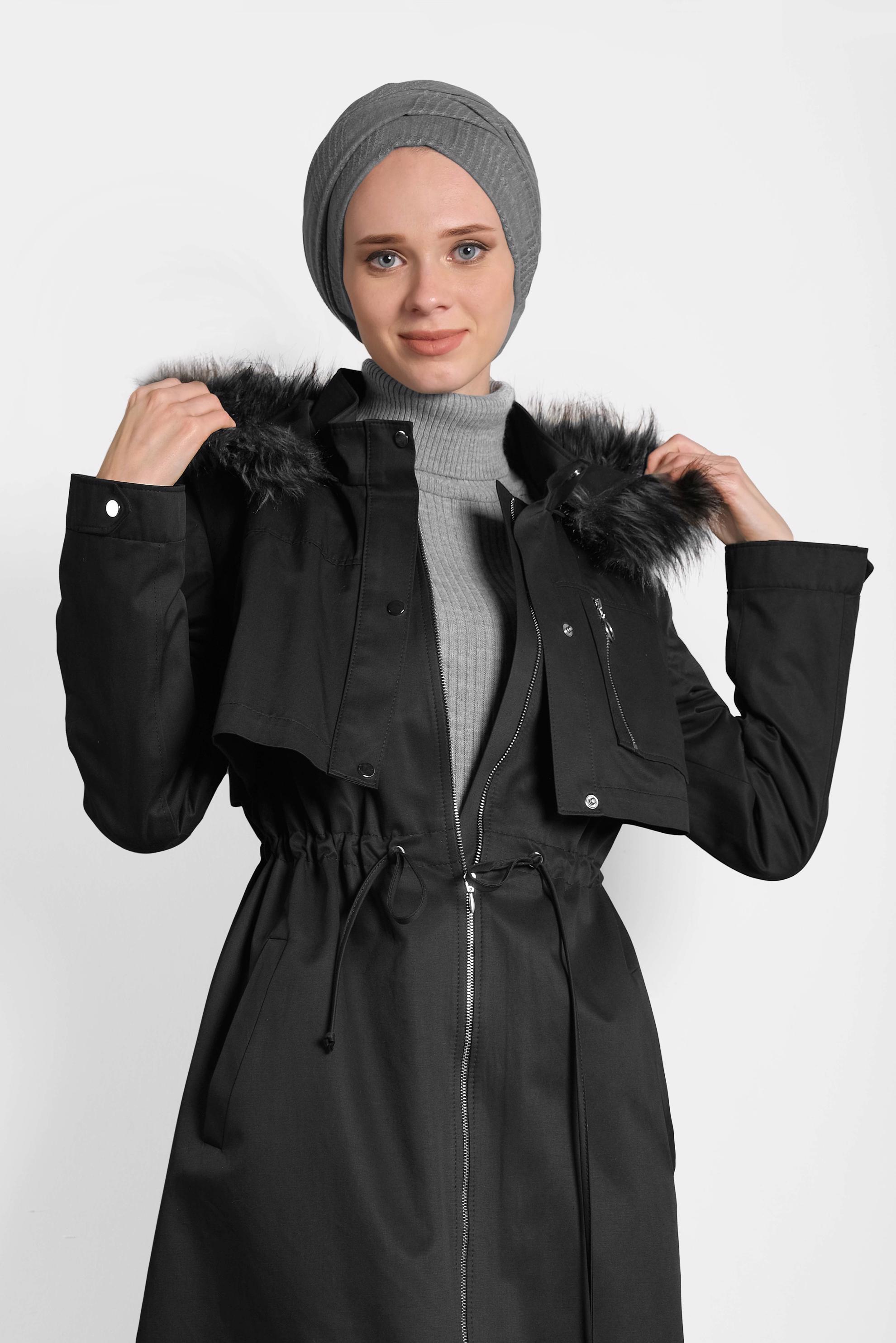 Tesettür giyim SİYAH BEL BÜZGÜLÜ KAPÜŞONLU PARKA 90004