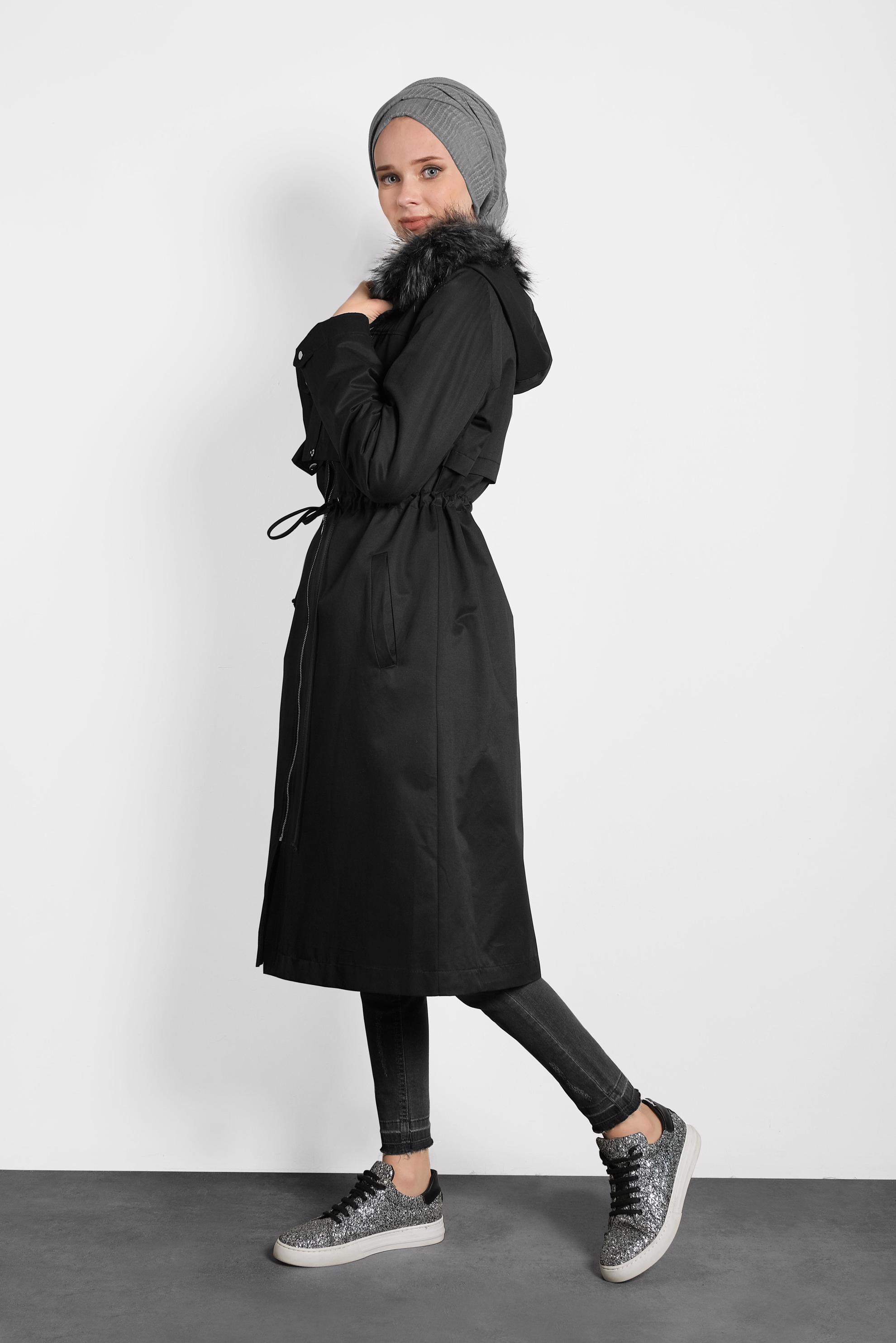 Tesettür giyim SİYAH BEL BÜZGÜLÜ KAPÜŞONLU PARKA 90004