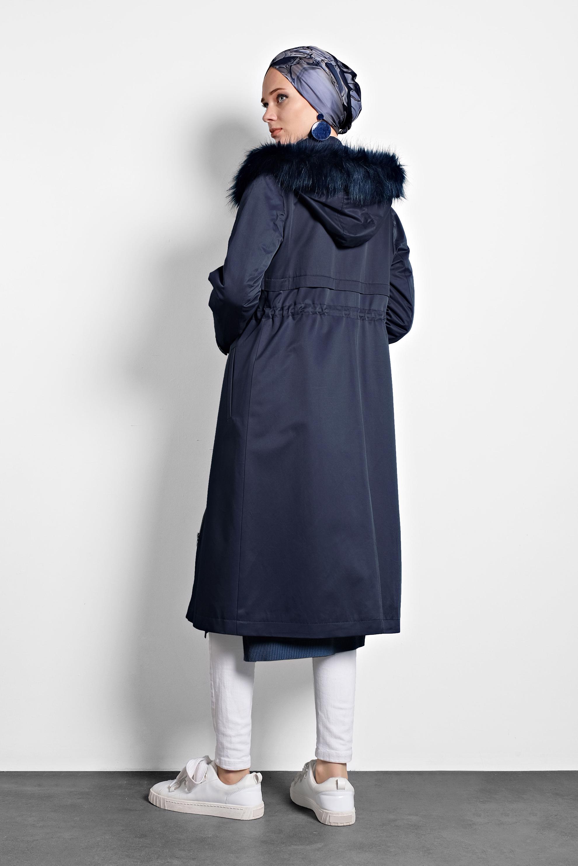 Tesettür giyim LACİVERT BEL BÜZGÜLÜ KAPÜŞONLU PARKA 90004