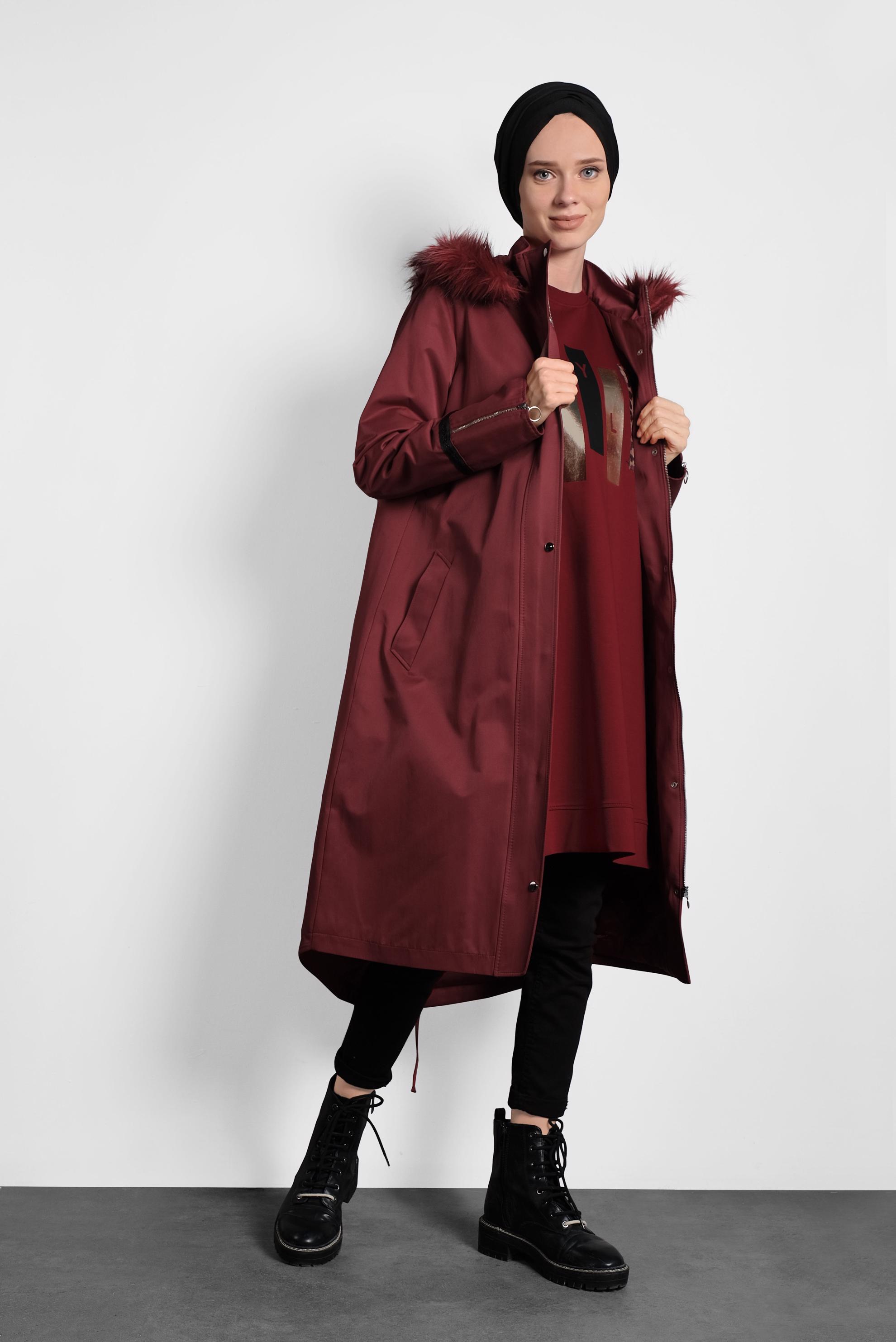 Tesettür giyim BORDO FERMUARLI ÇITÇITLI KÜRKLÜ KAPÜŞONLU PARKA 90011 