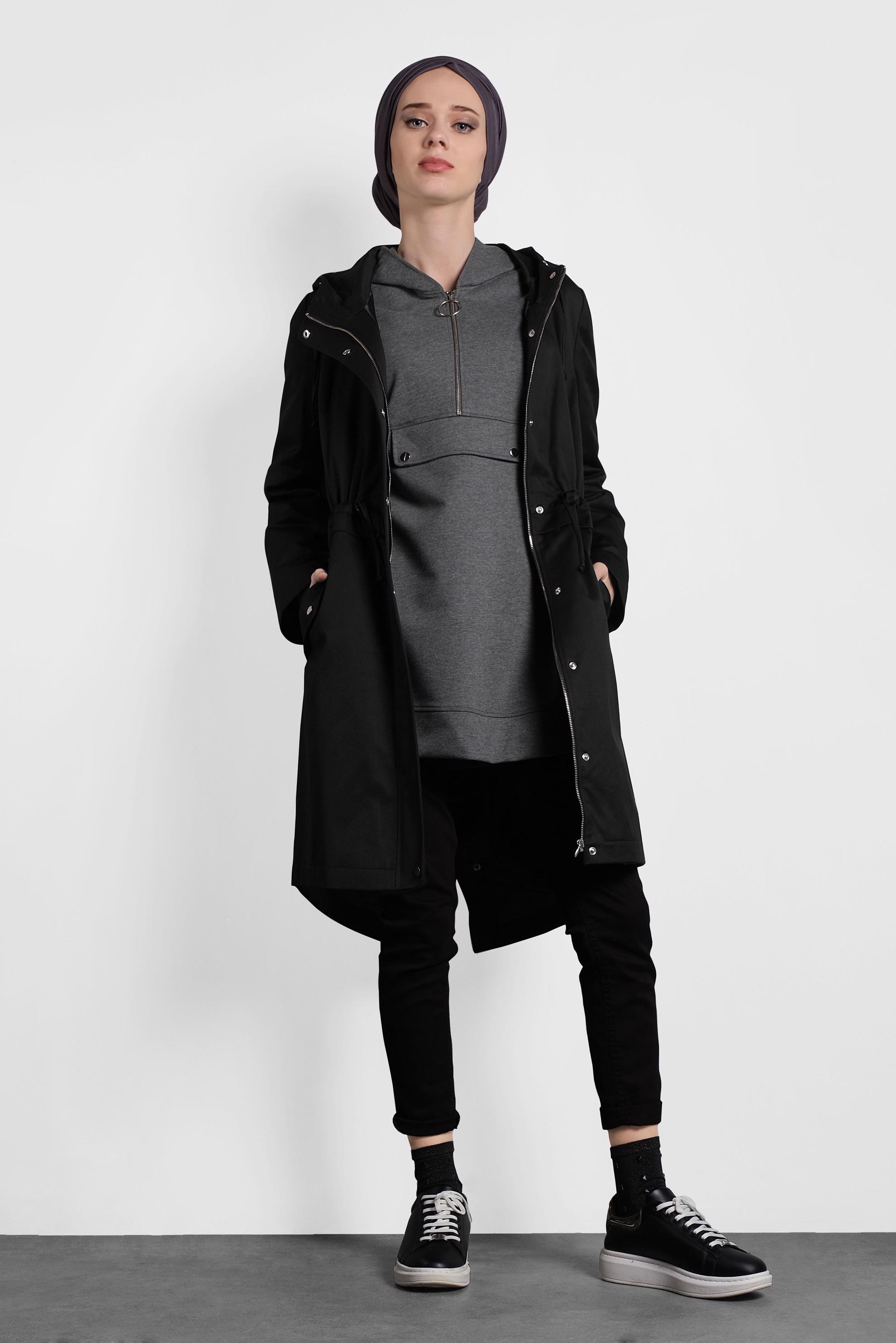 Tesettür giyim SİYAH CEPLİ KAPÜŞONLU PARKA 90018