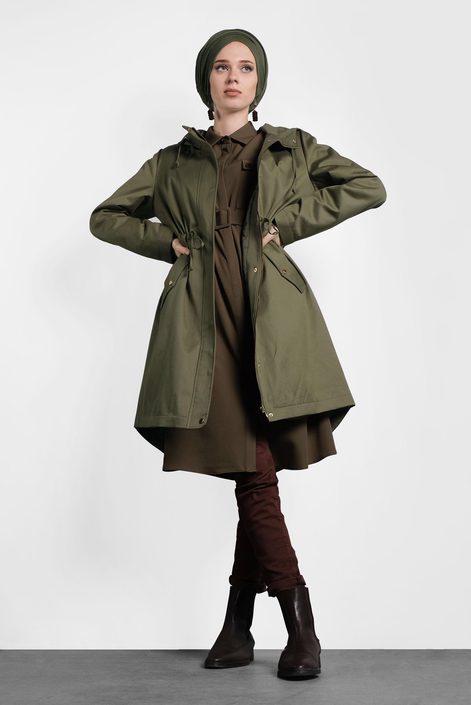 Tesettür giyim HAKİ CEPLİ KAPÜŞONLU PARKA 90018