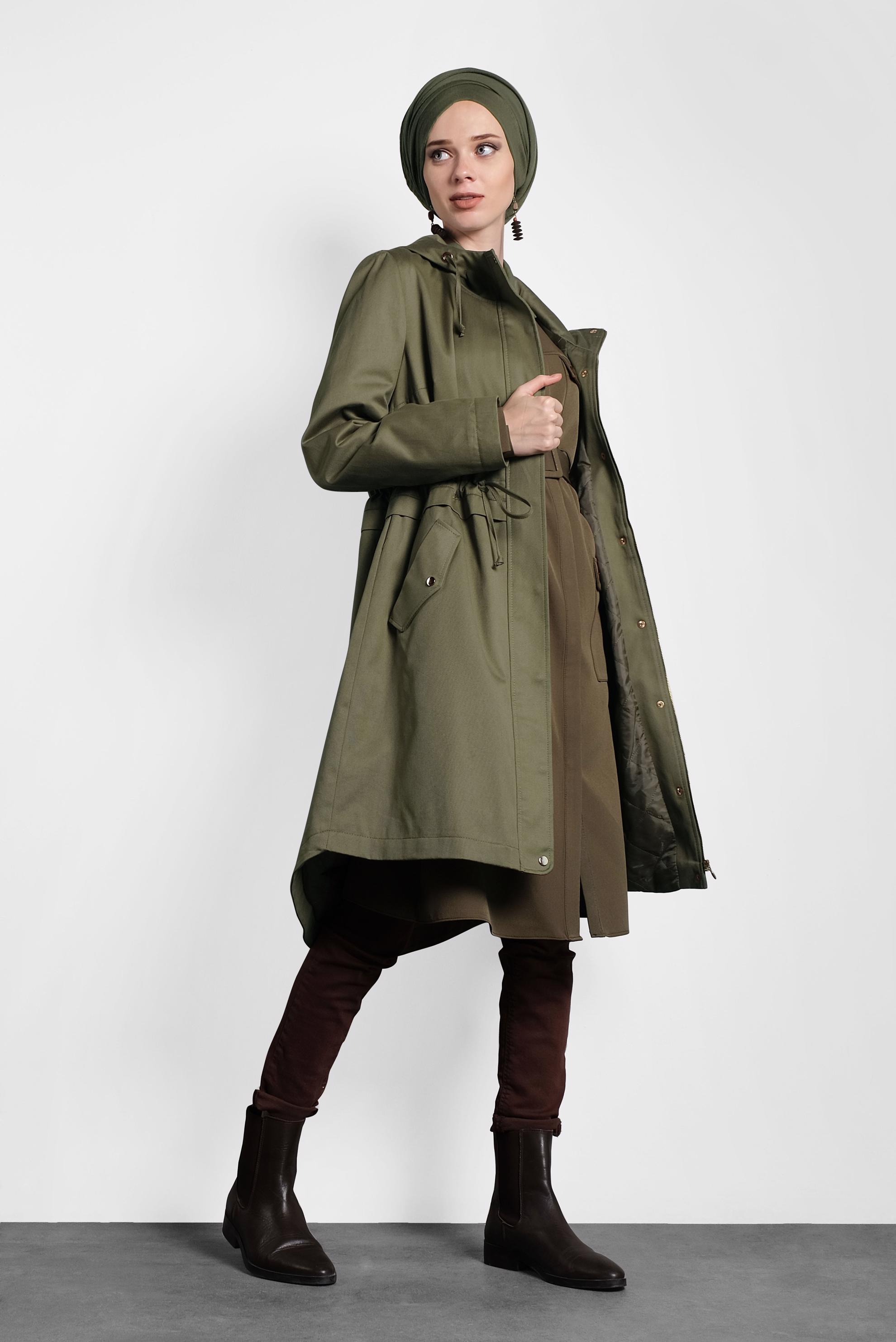 Tesettür giyim HAKİ CEPLİ KAPÜŞONLU PARKA 90018