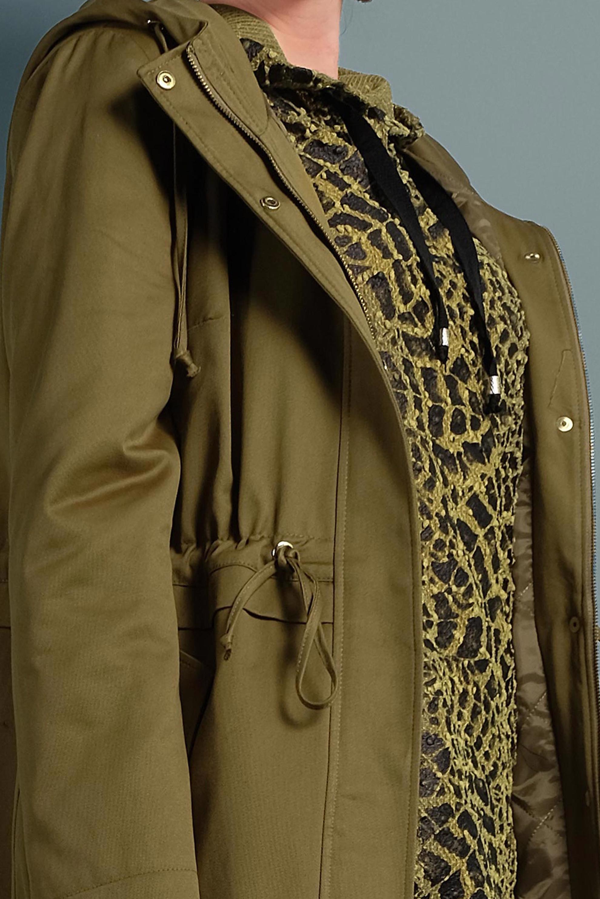 Hijab clothing GREEN HOODED PARKA WITH POCKETS 90018