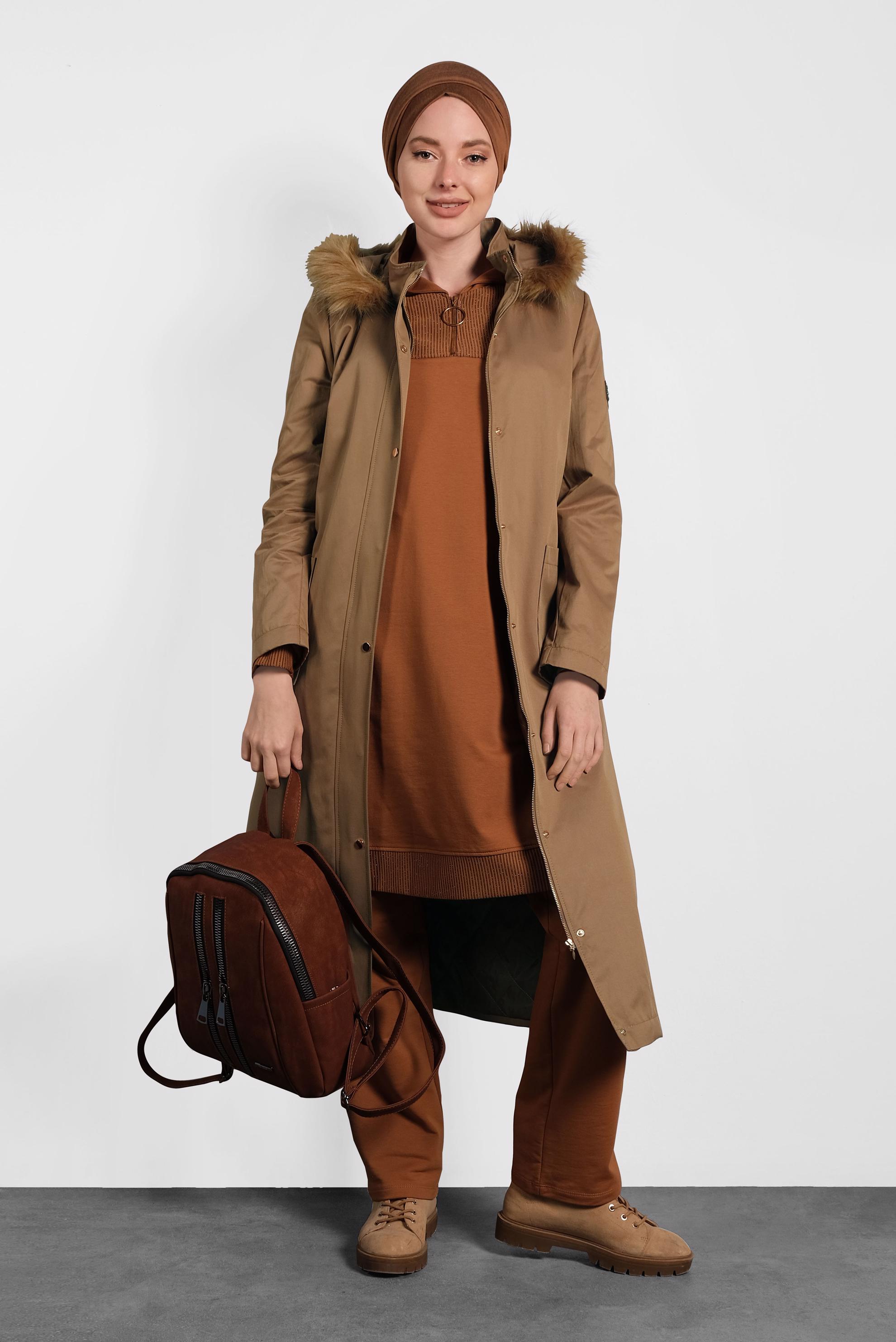 Tesettür giyim TABA KAPÜŞONLU PARKA 90019 