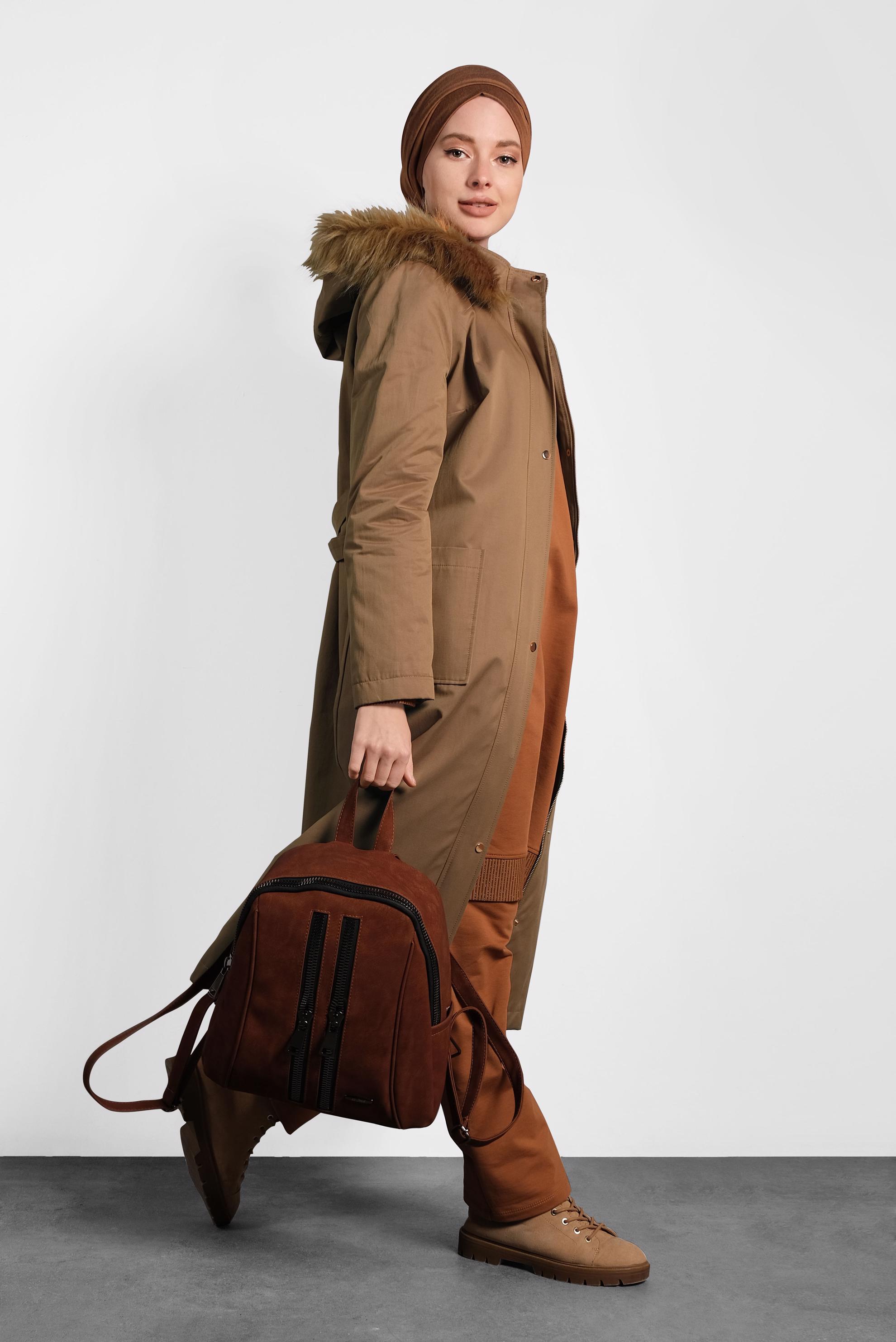 Tesettür giyim TABA KAPÜŞONLU PARKA 90019 