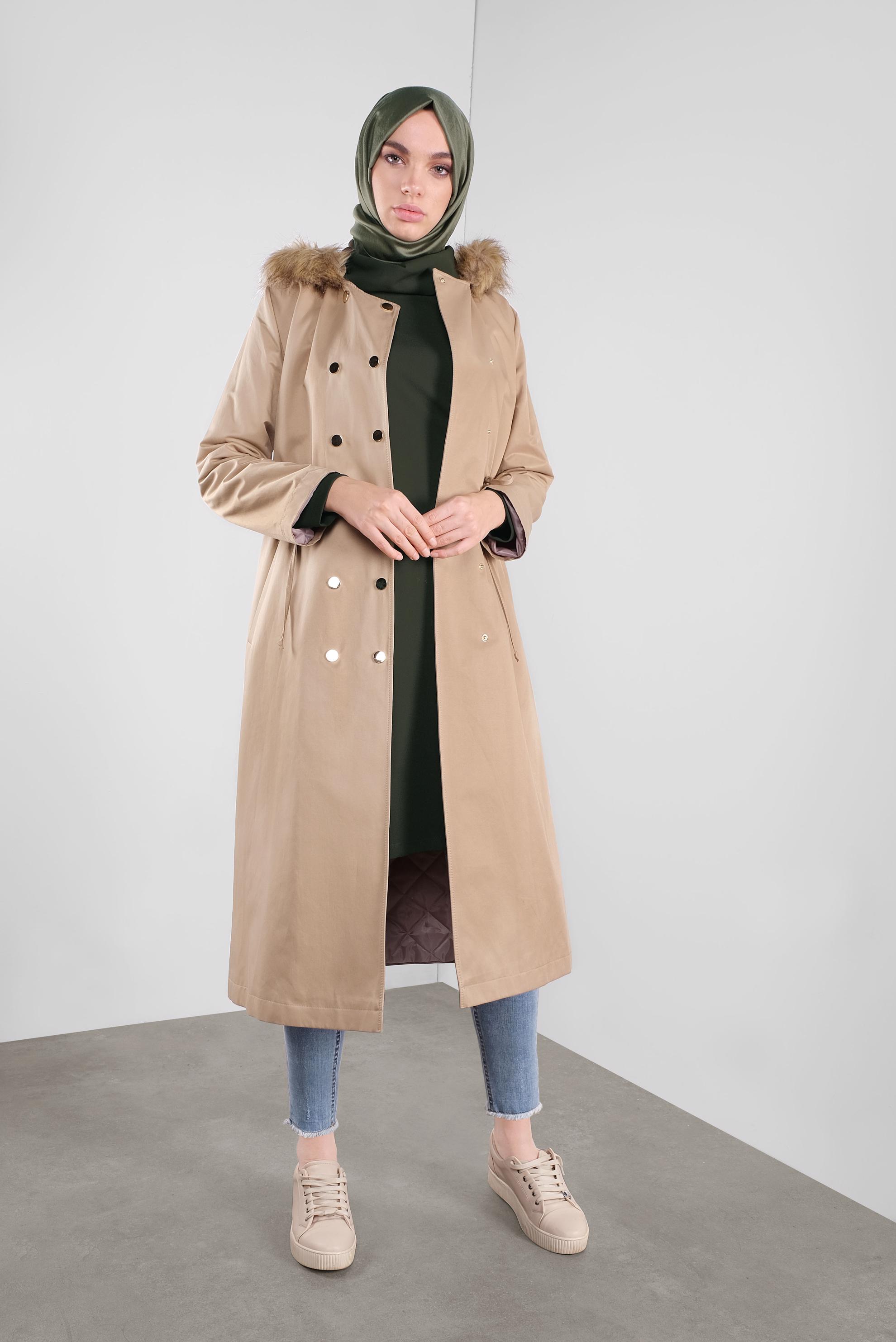 Vêtements hijab BRUN PARKA À TAILLE-BOULLIONNÉE AVEC CAPUCHE 90133