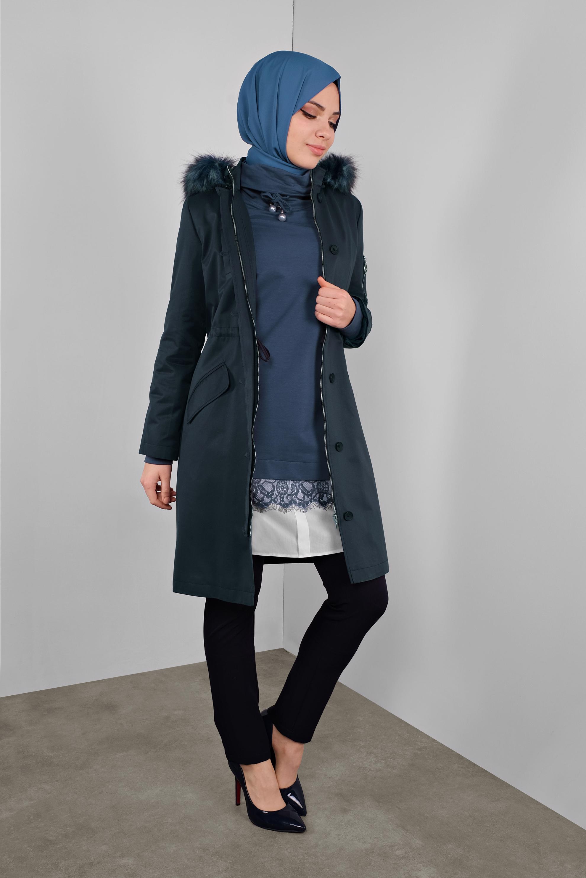 Tesettür giyim LACİVERT KÜRKLÜ KAPÜŞONLU PARKA 90139 