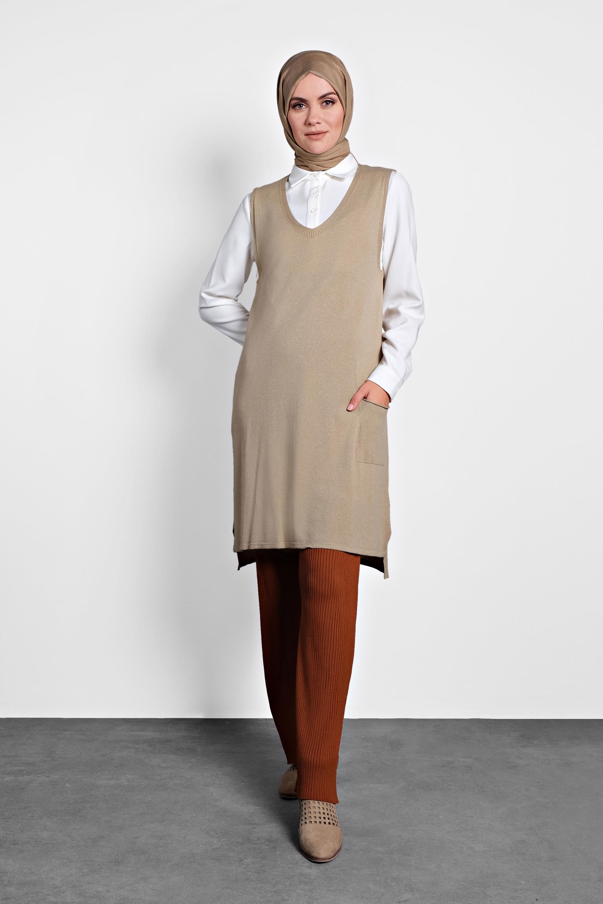 Tesettür giyim BEJ V YAKA  TRİKO SÜVETER 40071 