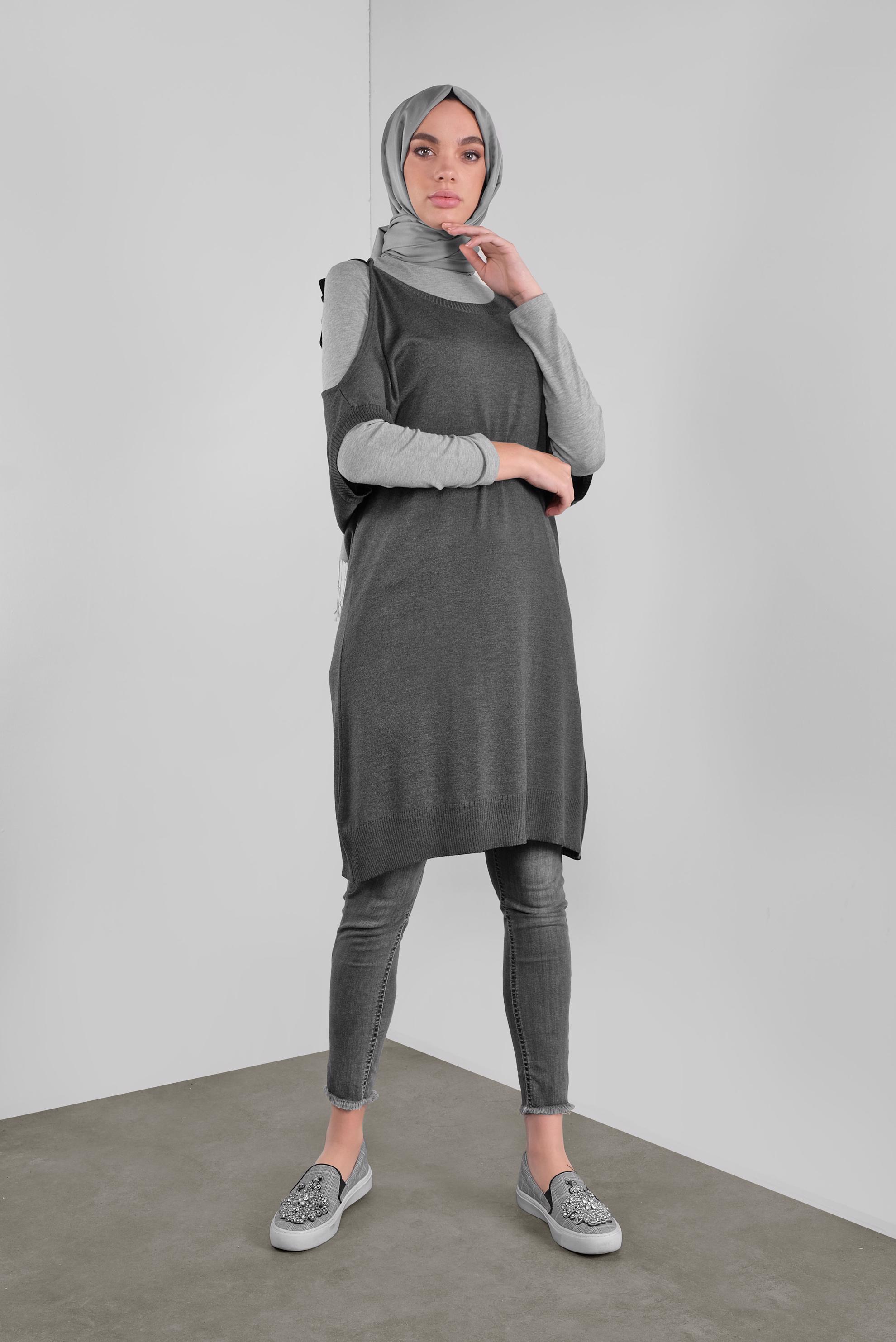 Tesettür giyim GRİ BAĞCIKLI TRİKO SÜVETER 41038