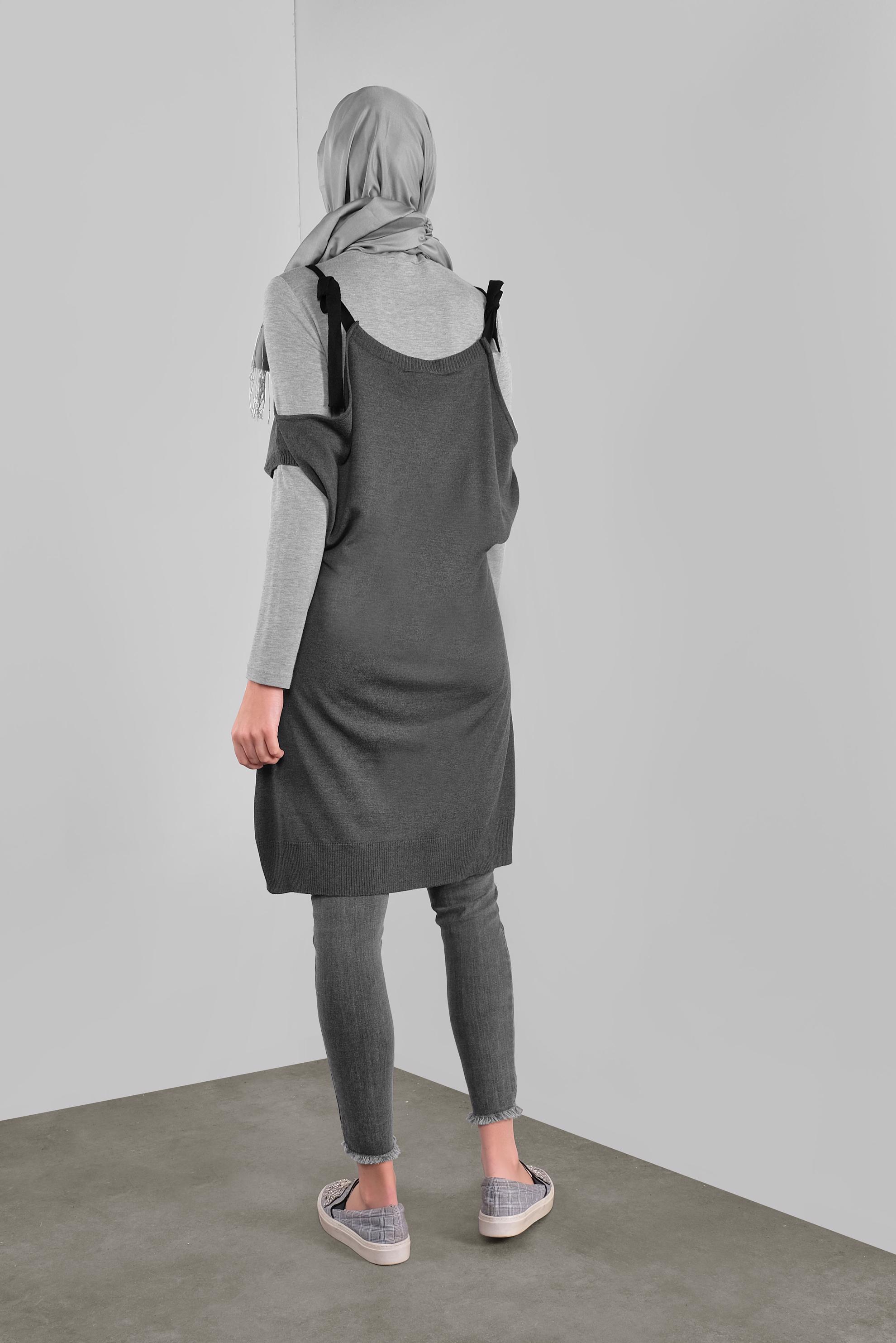 Tesettür giyim GRİ BAĞCIKLI TRİKO SÜVETER 41038